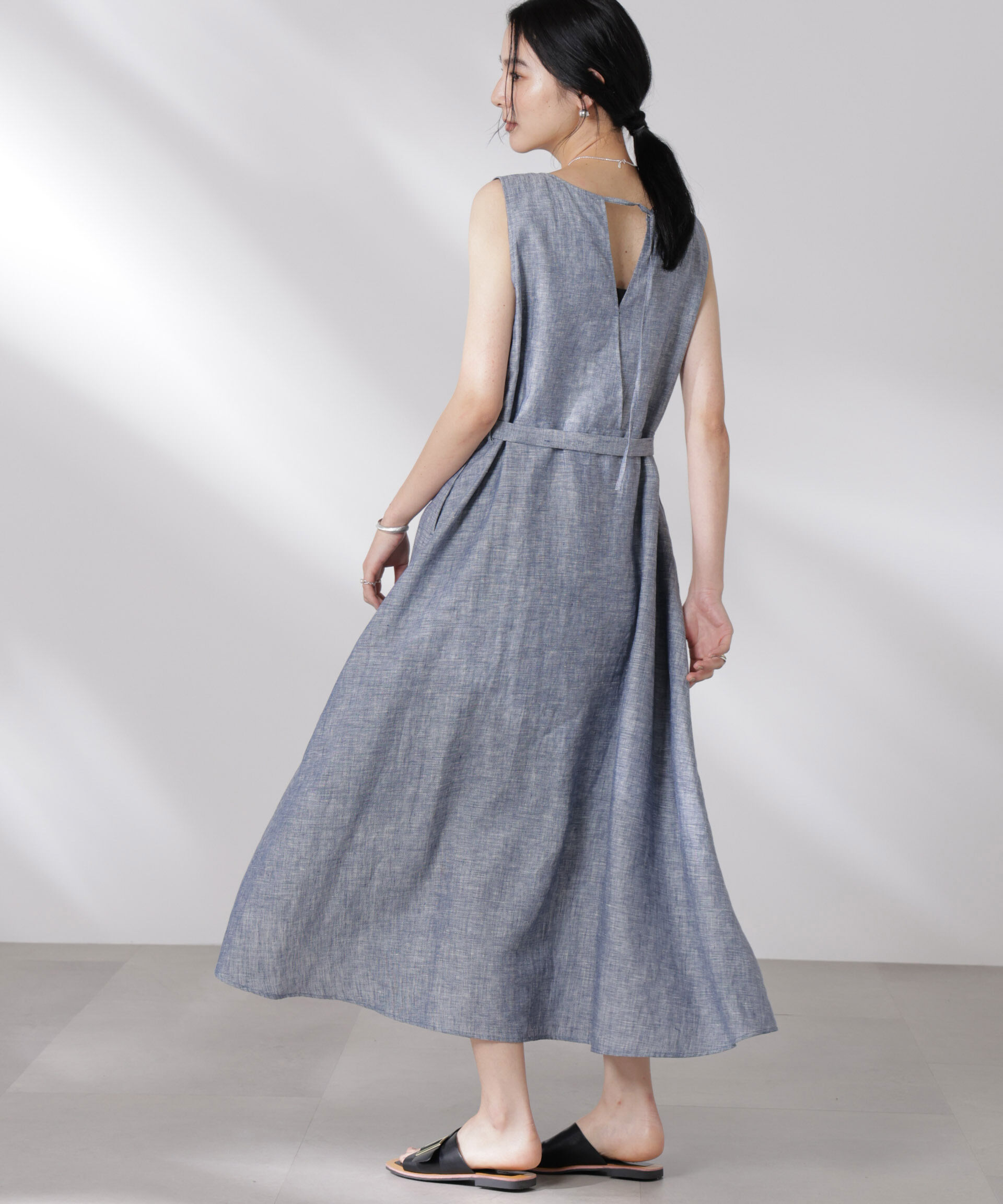 nano･universe「ヨーロピアンフラックス Aラインノースリーブワンピース」|ワンピース|