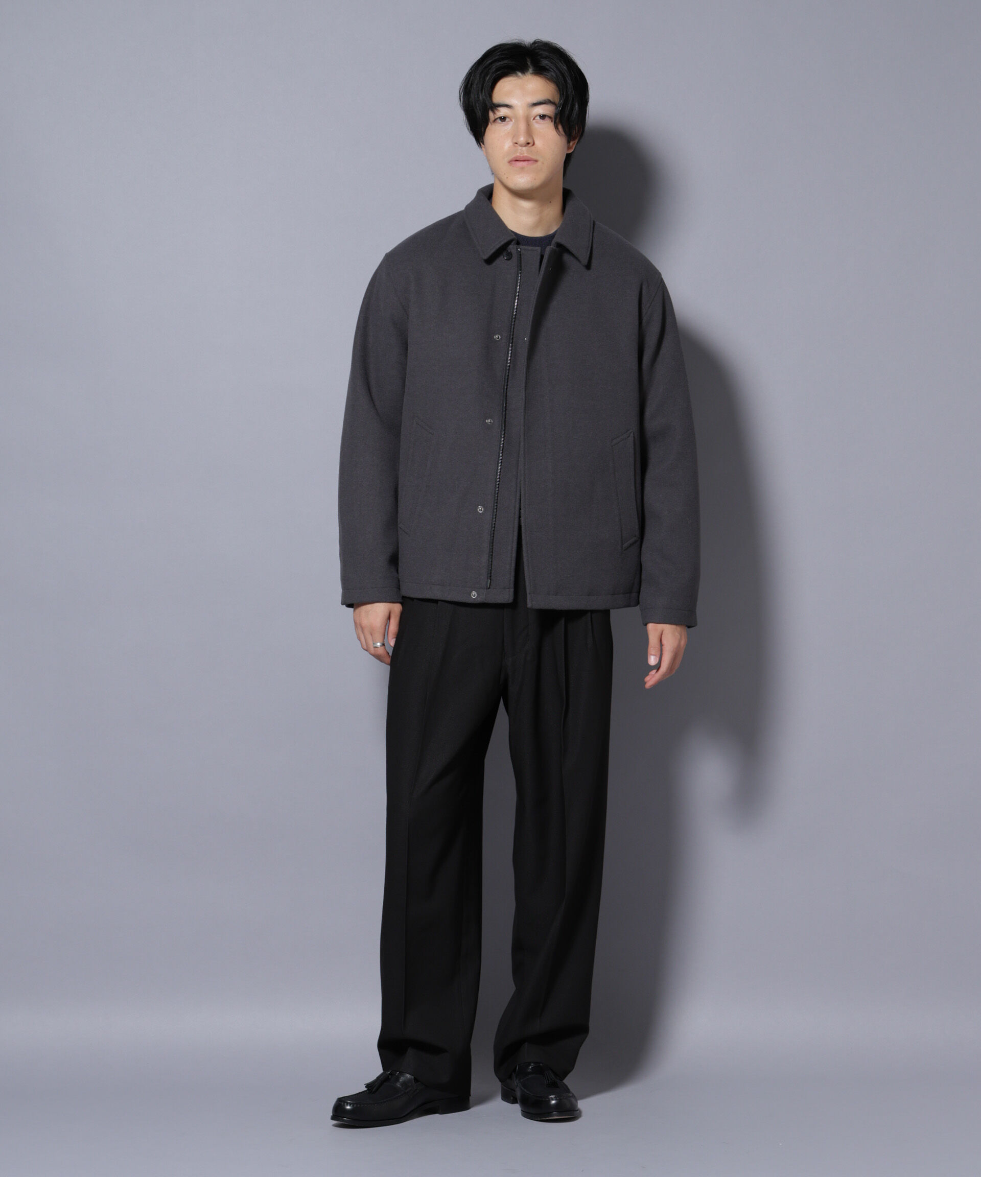 nano･universe「2タックテーパードスラックス」|チノ|