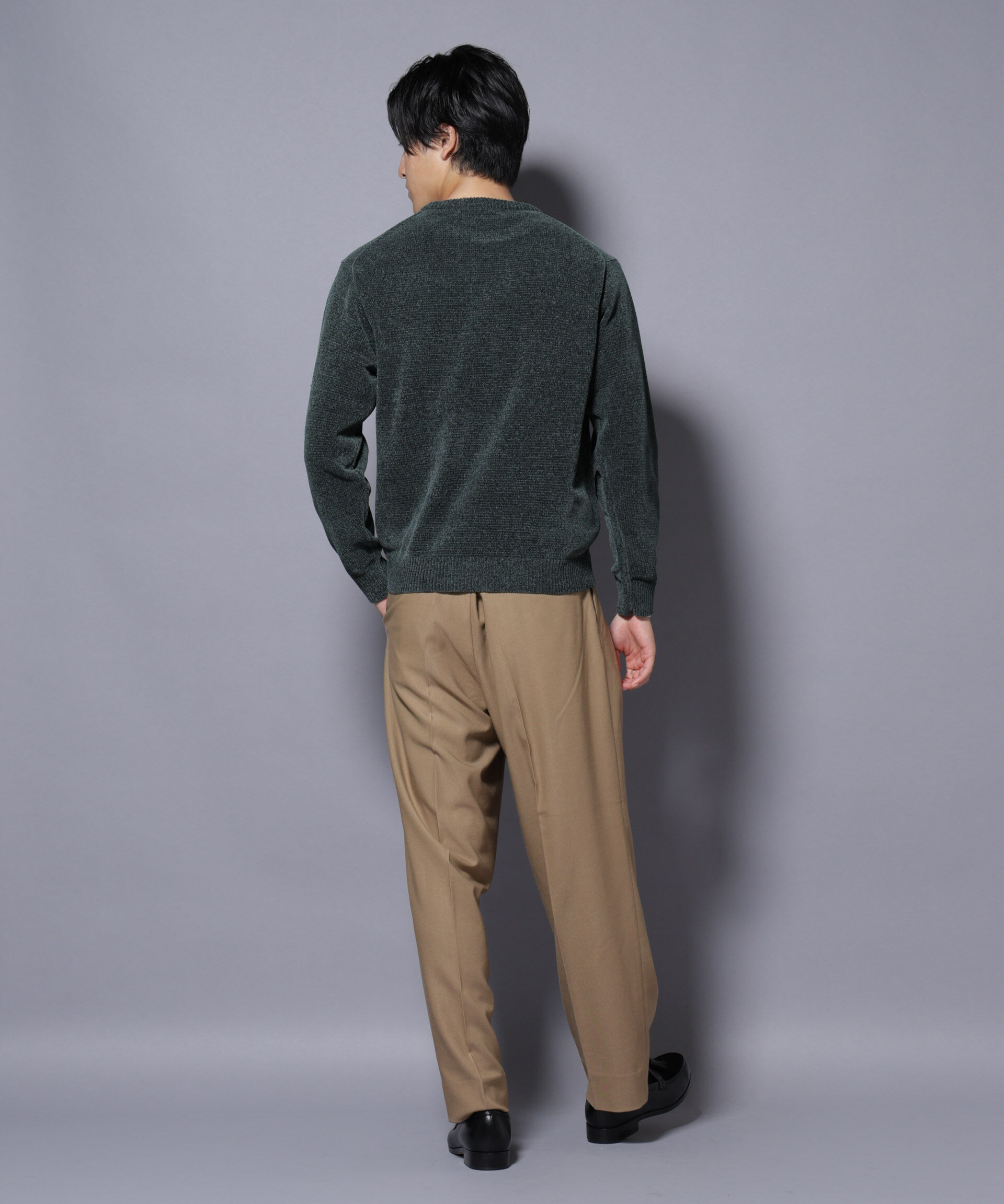 nano･universe「2タックテーパードスラックス」|チノ|