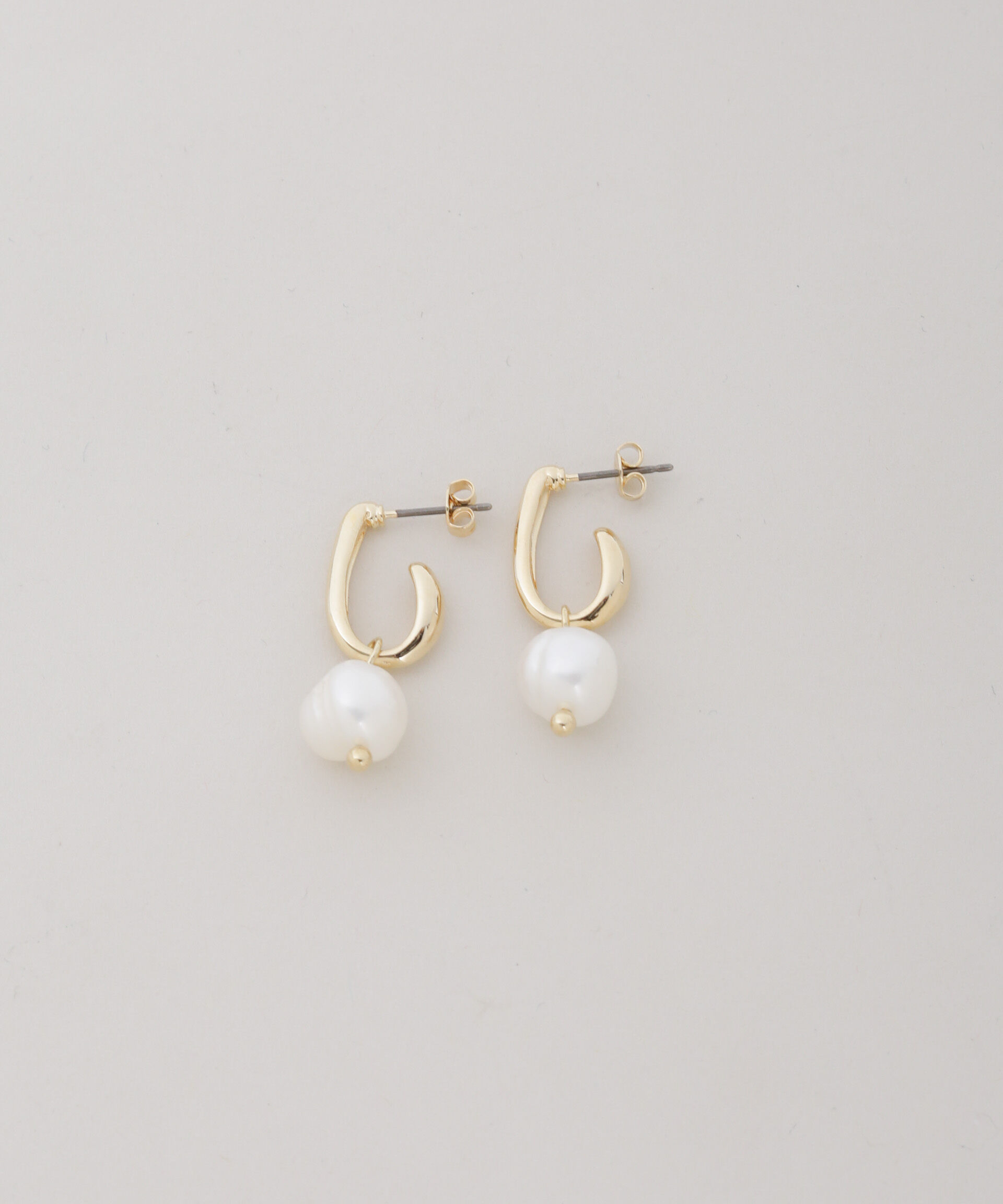 nano･universe「淡水パールドロップピアス」|ピアス|