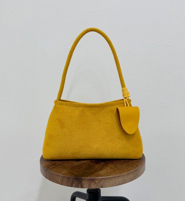 fredy emue「ホルダーチャーム付きワンハンドルバッグ」|ショルダー・メッセンジャー|