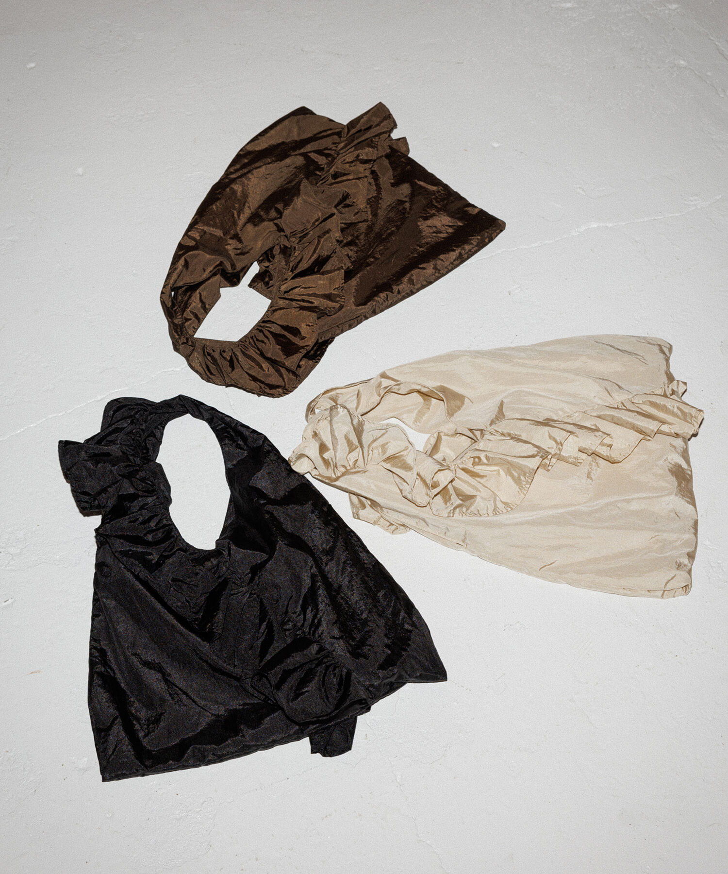 ADAM ET ROPE'「【サステナブル】ギャザーフリルバッグ」|トートバッグ|