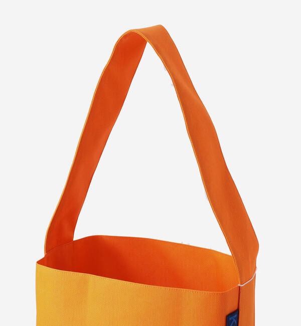  「Kaan | バケット トートバッグ UNISEX」|トートバッグ|