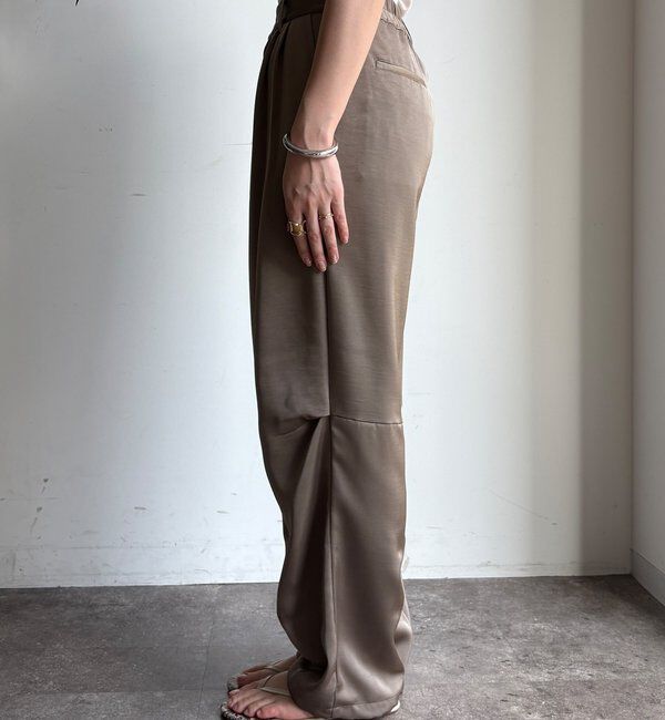  「【WEB限定】サテンパンツ」|チノ|