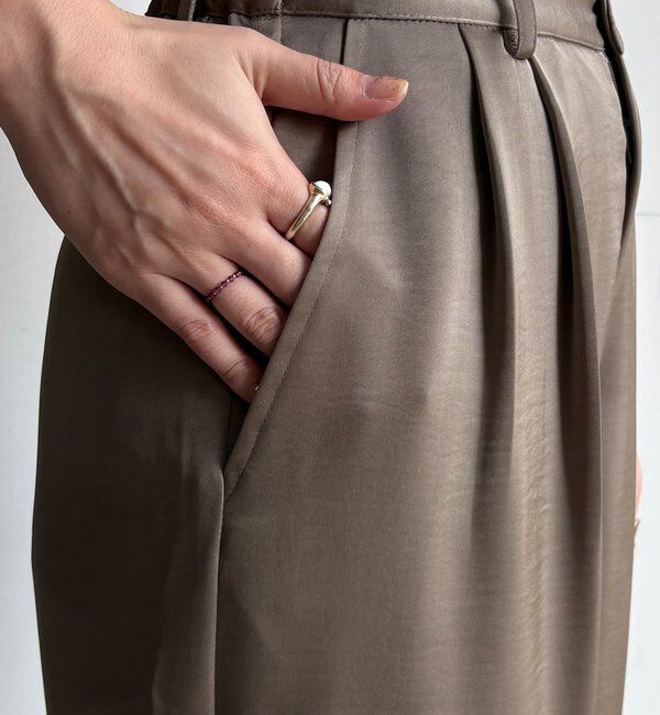  「【WEB限定】サテンパンツ」|チノ|