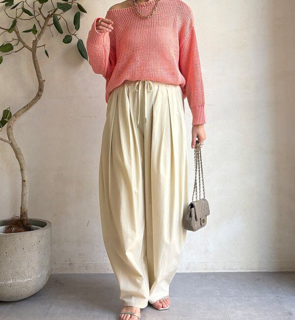  「ナイロンストレッチタックギャザーパンツ」|チノ|