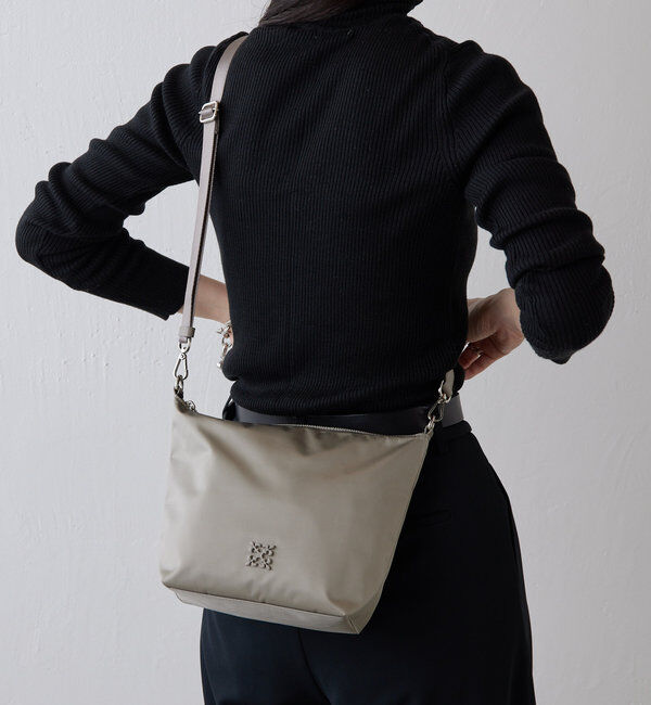  「クラウズナイロンシンプルショルダーバッグ」|ショルダー・メッセンジャー|