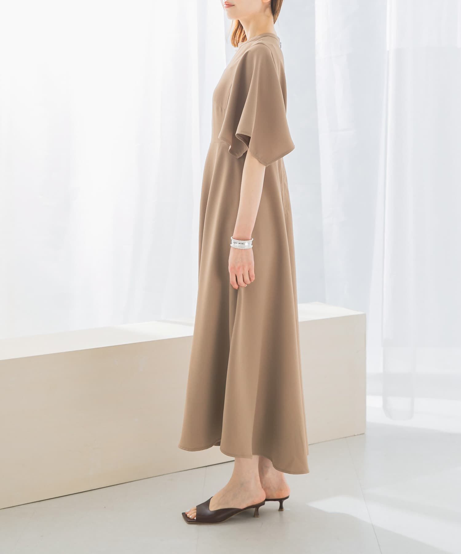 URBAN RESEARCH ROSSO「フレアスリーブステッチデザインワンピース」|ワンピース|