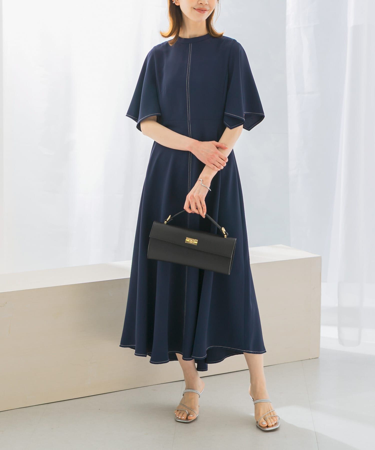 URBAN RESEARCH ROSSO「フレアスリーブステッチデザインワンピース」|ワンピース|ネイビー