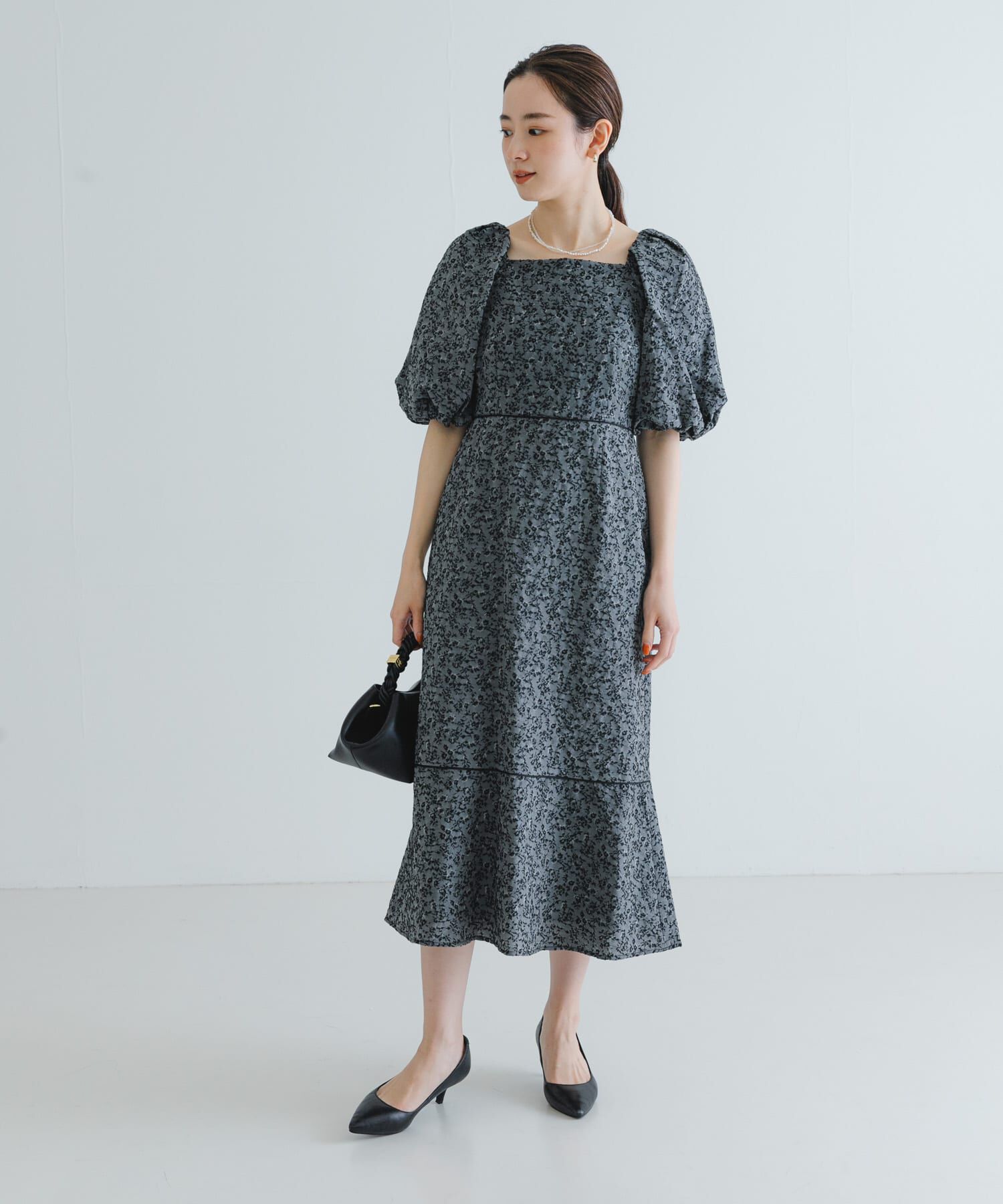 URBAN RESEARCH「LA MAISON　スクエアネックJQワンピース」|ワンピース|