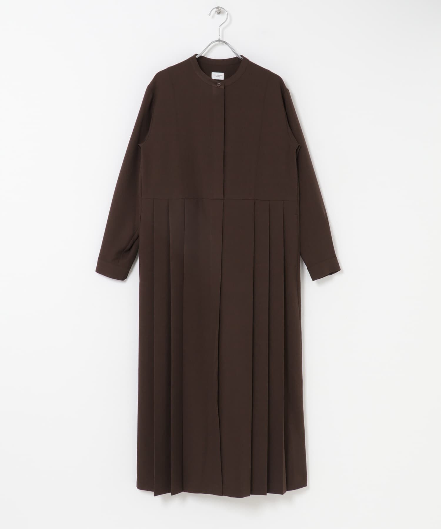 URBAN RESEARCH DOORS「『一部WEB限定カラー』『UR TECH SMOOTHLUXE』サイドプリーツ切替ワンピース」|ワンピース|