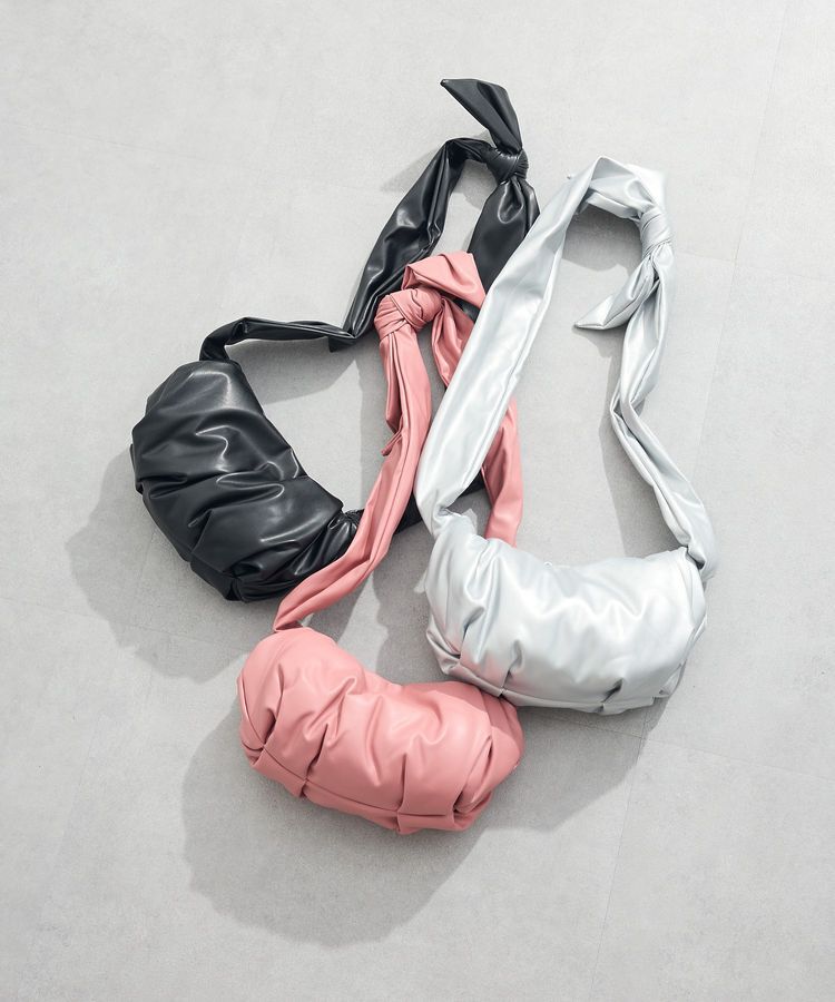 Green Parks「・QUON ギャザーリボンショルダー」|ショルダー・メッセンジャー|