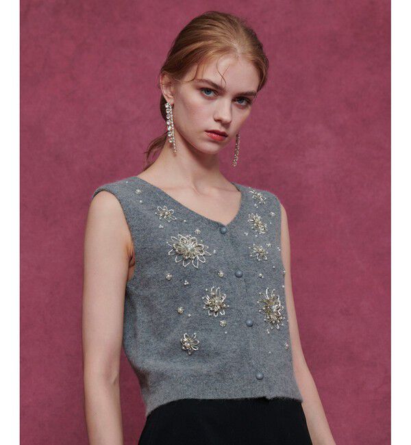 LOULOU WILLOUGHBY「【LOULOU WILLOUGHBY】ビーズフラワージレ」|ニット・セーター|グレー