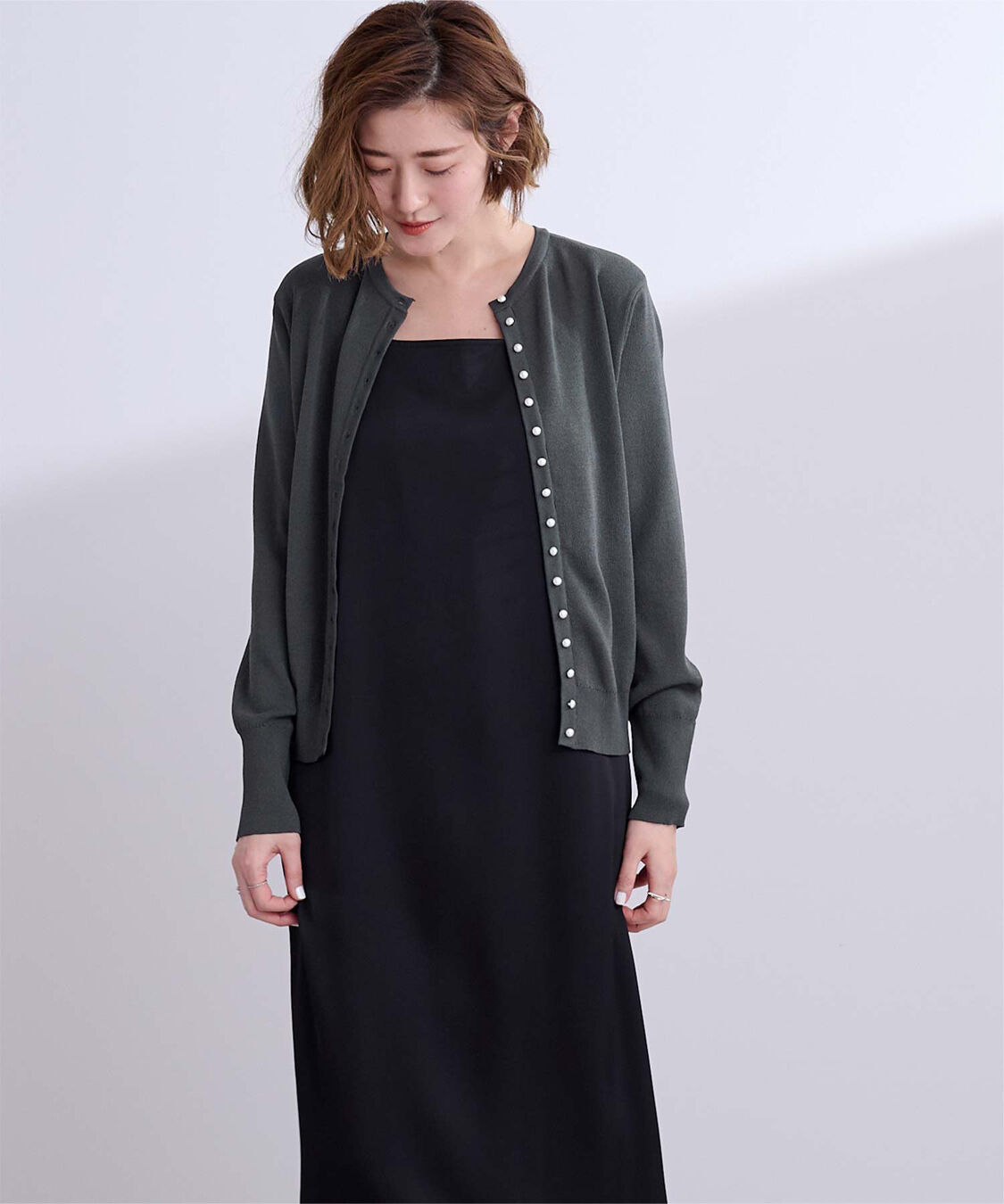 ur's「2wayパール釦ニットカーディガン」|ニット・セーター|