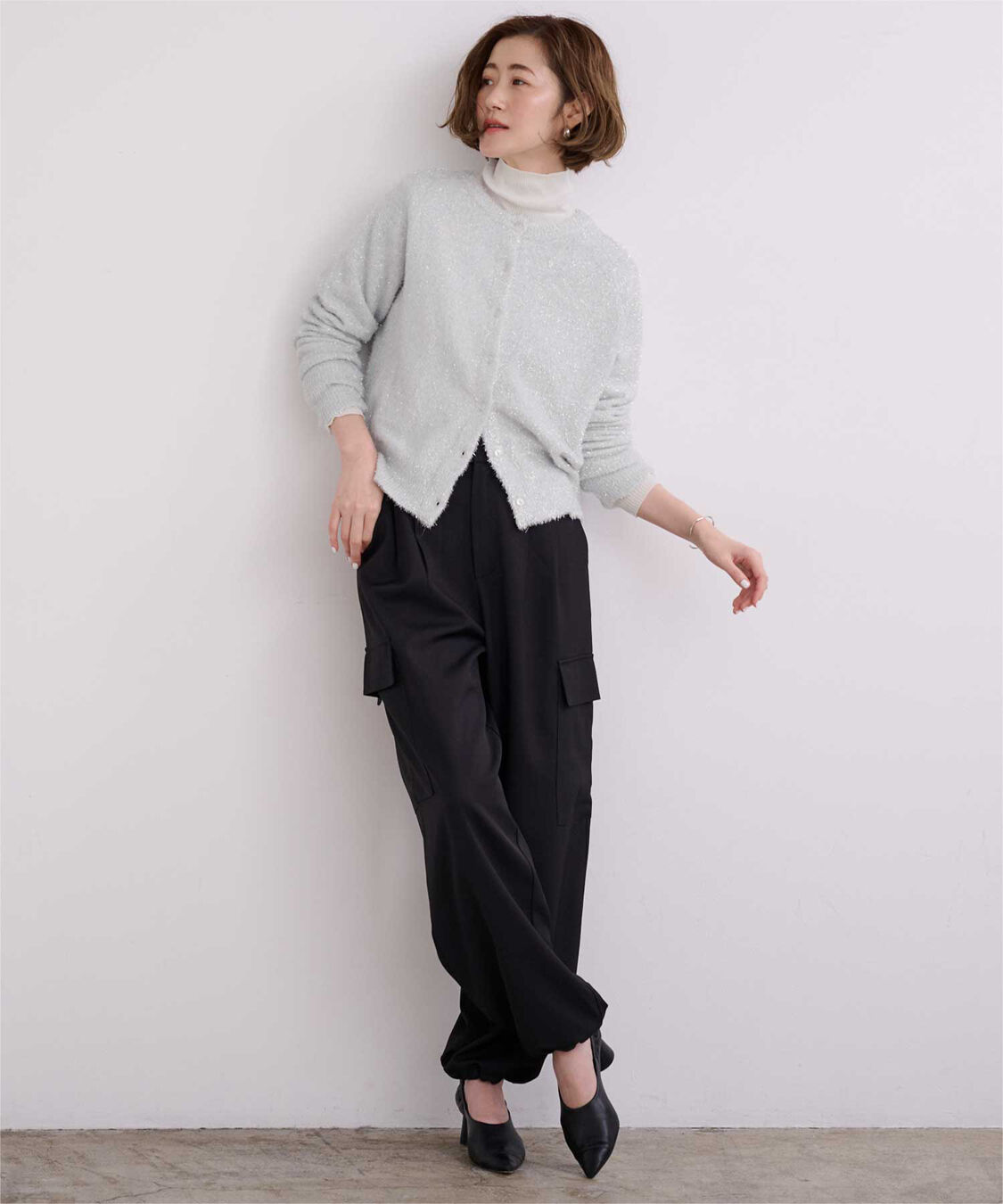 ur's「クルーネックラメカーディガン」|ニット・セーター|