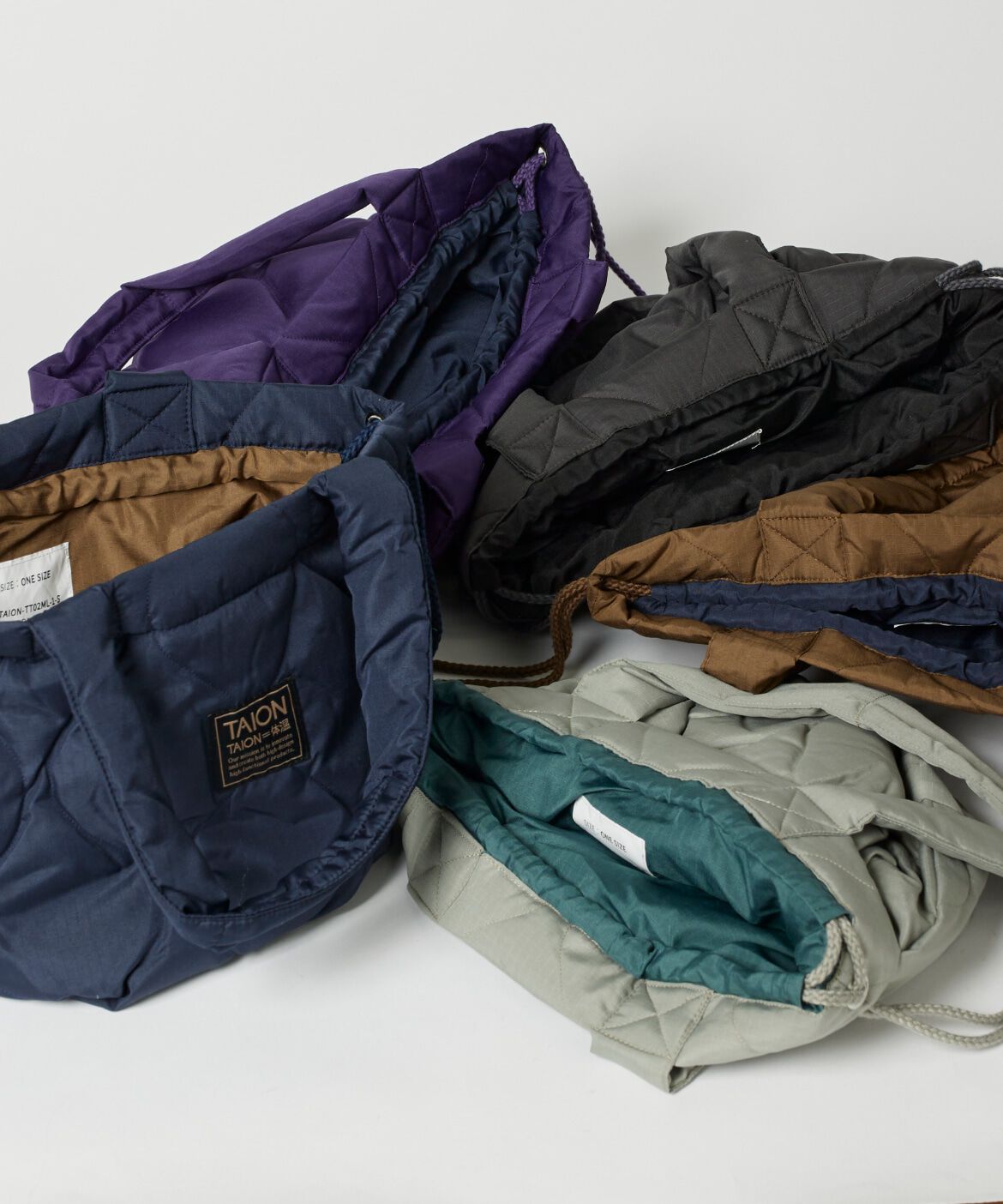 DAY by DAY it&rsquo;s international「2WAYダウントートバッグ《TAION》」|トートバッグ|