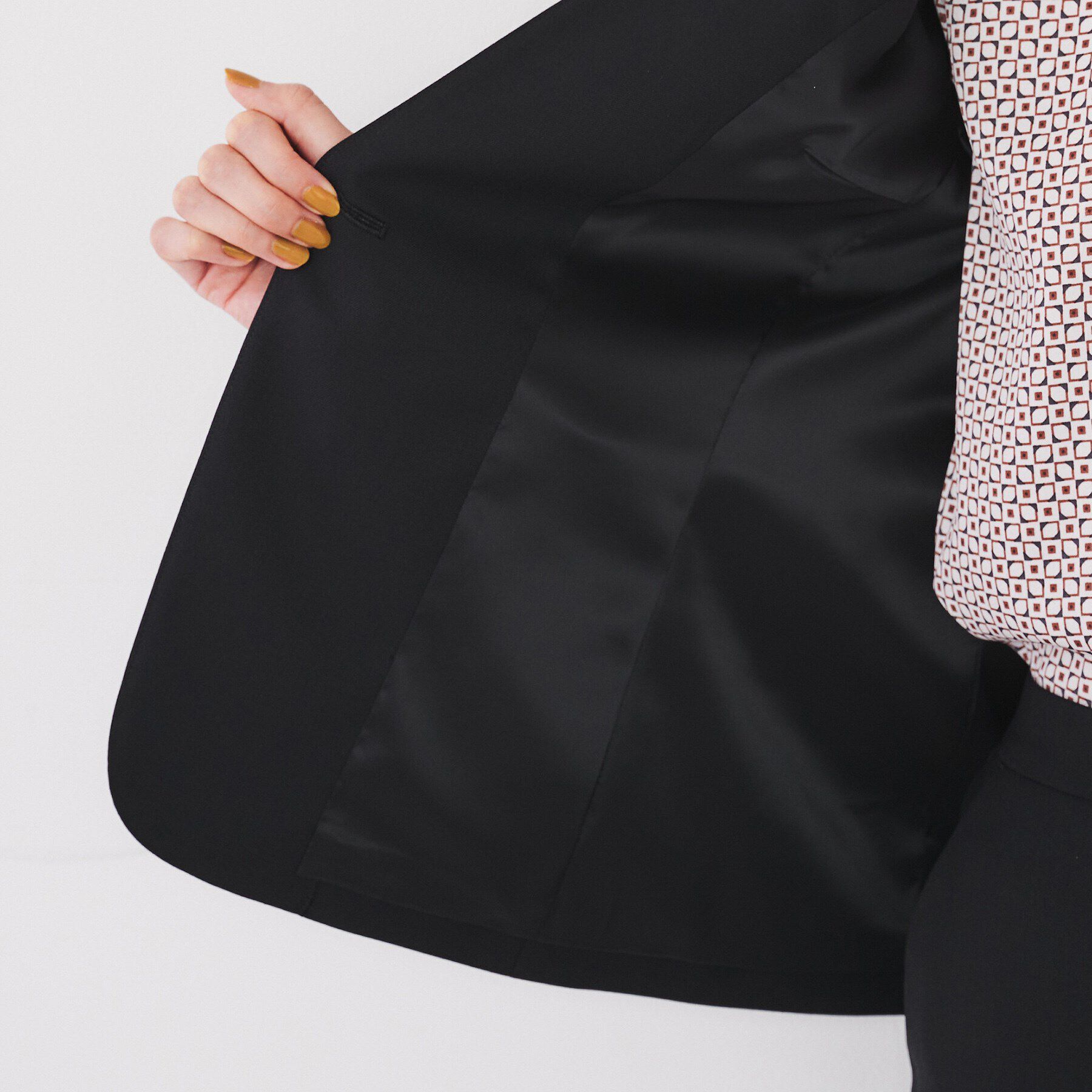 UNTITLED「【洗える通勤スーツ】レジェールギャバ　ストレッチカラーレスジャケット」|ノーカラージャケット|