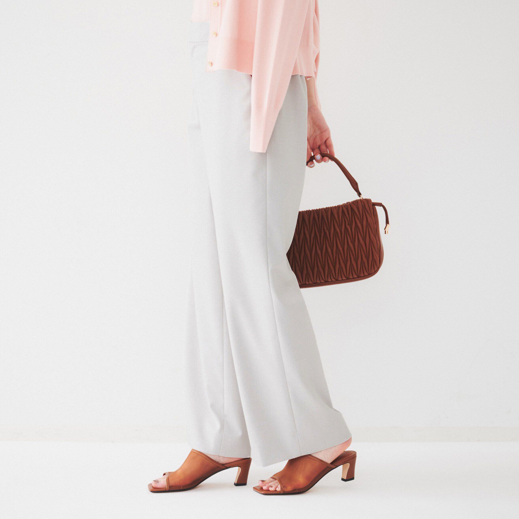 UNTITLED「【後ろウエストゴム/洗える】梳毛調ソフトワイドパンツ」|その他|