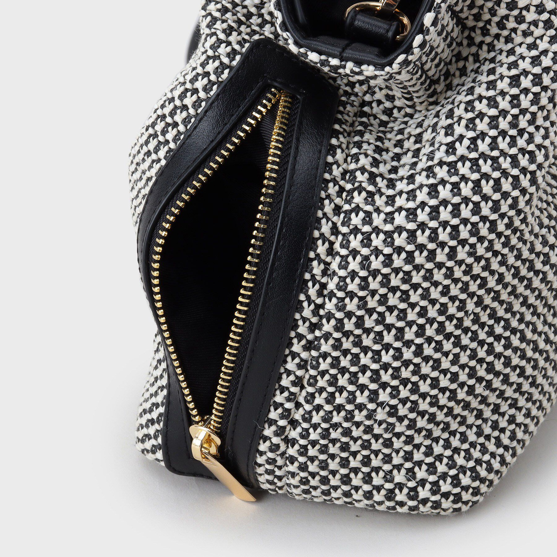 UNTITLED「【新素材追加】ミニメッシュショルダー」|ショルダー・メッセンジャー|