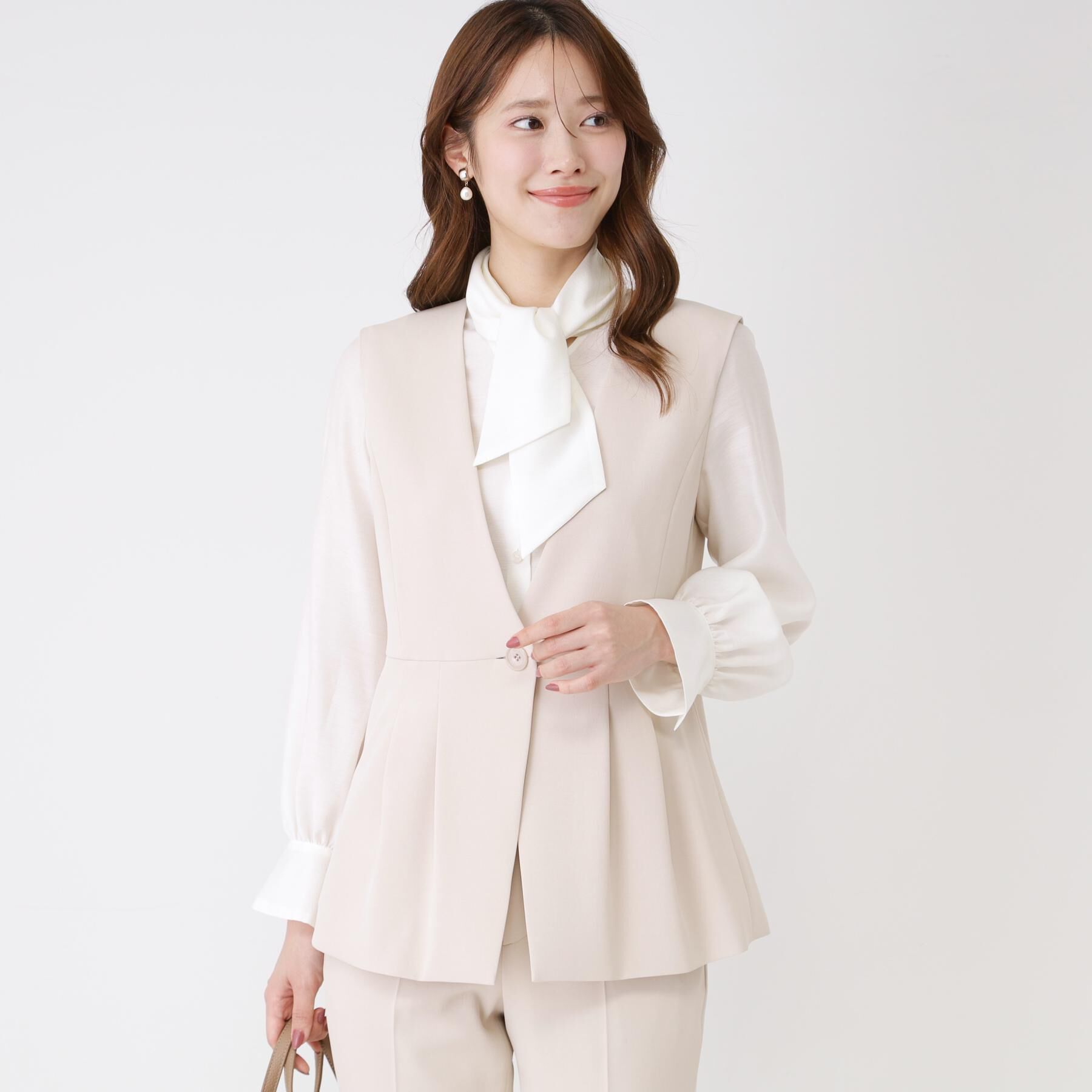 COUP DE CHANCE「【手洗い可／日本製／伸縮性／セットアップ可】カラーレスのジレ」|ベスト・ジレ|