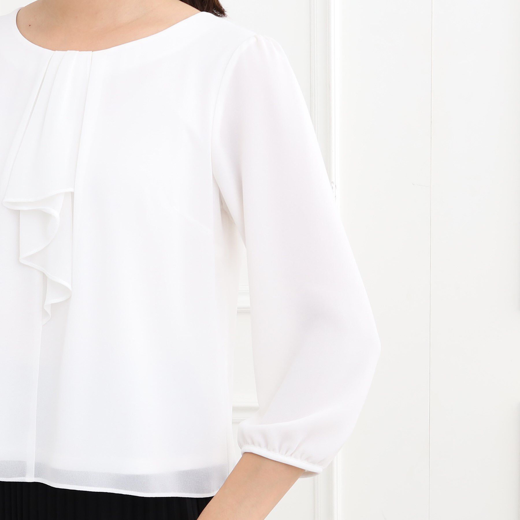 Reflect「【夏SALE／フォーマル/マシンウォッシュ可】フロントラッフルディティールブラウス」|シャツ・ブラウス|