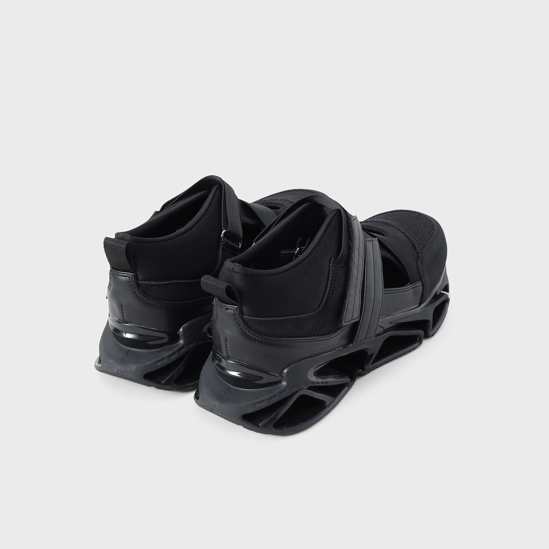 tk.TAKEO KIKUCHI「アクションソールスニーカーサンダル」|サンダル|