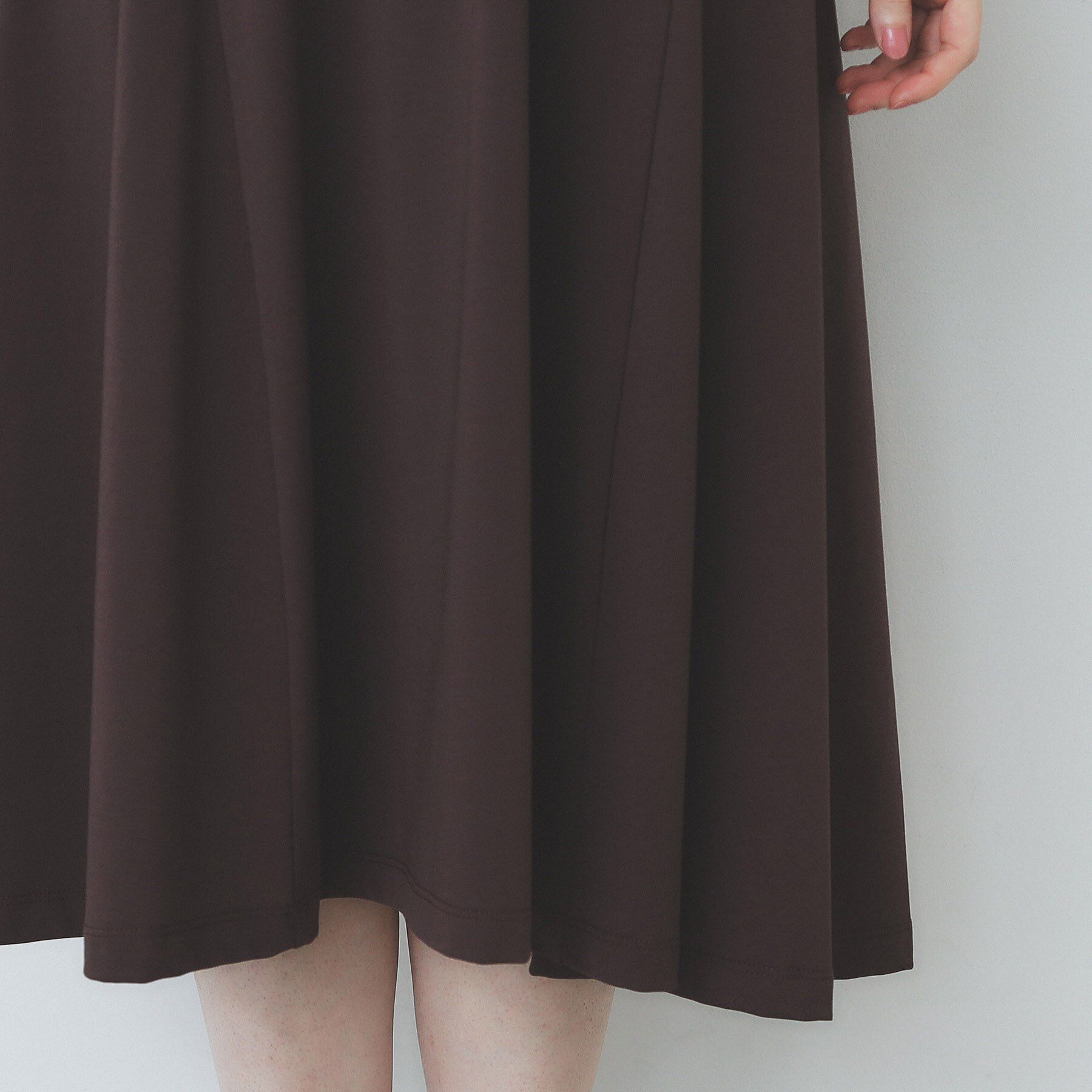 index「《5色展開/S-LLサイズ》シルケットVネックフレアワンピース【接触冷感/UVケア/洗濯機洗い可】」|ワンピース|