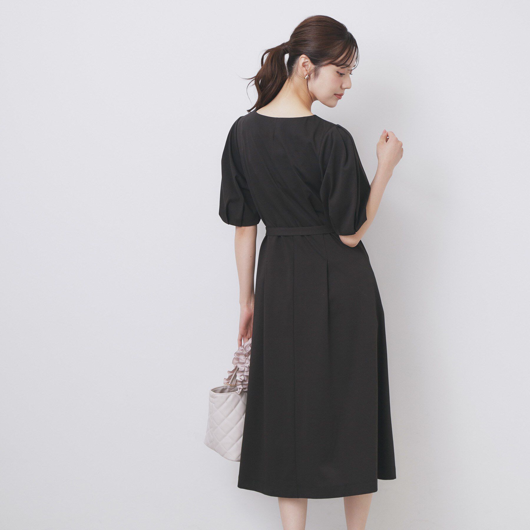 index「ハートネックパフワンピース【洗濯機洗い可/UVケア/接触冷感】」|ワンピース|