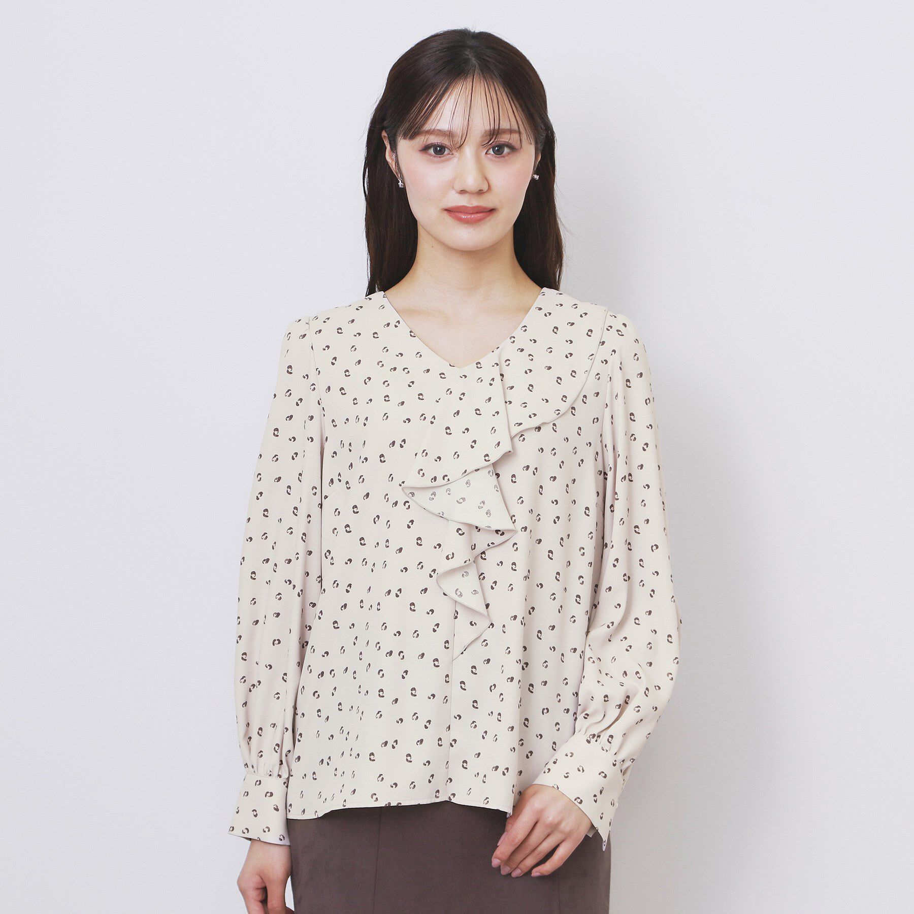 index「Vネックフリルブラウス【洗濯機OK/イージーアイロン】」|シャツ・ブラウス|