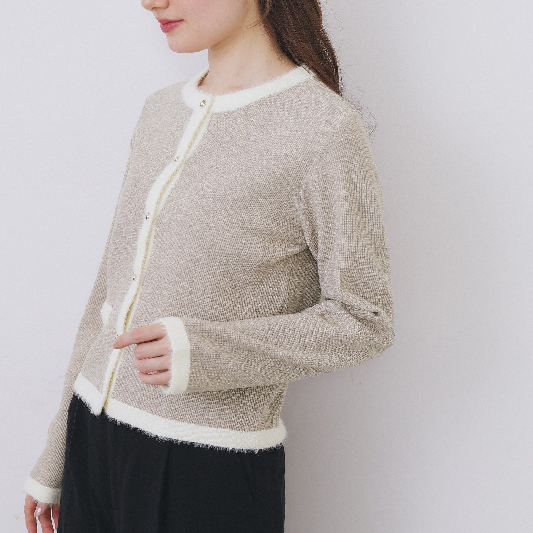 index「フェザーバイカラークルーネックカーディガン【洗濯機OK】」|カーディガン|