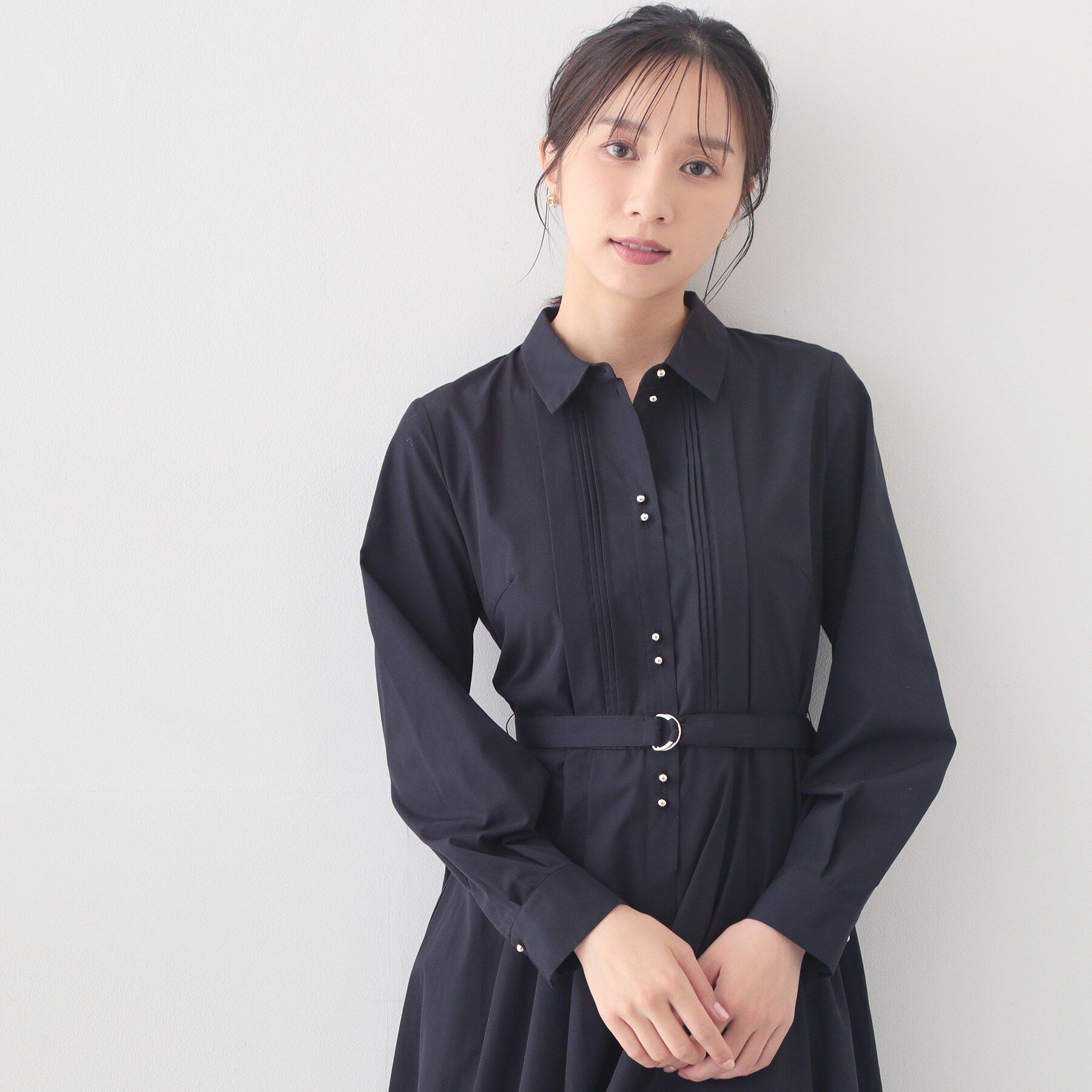 index「ベルト付きタックシャツワンピース【洗濯機OK・イージーアイロン】」|ワンピース|ネイビー(094)