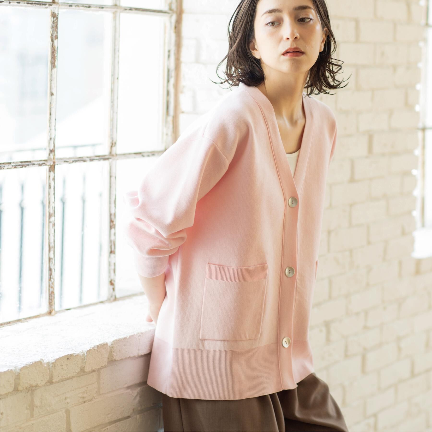 OPAQUE.CLIP「Vネックミドルニットカーディガン【洗濯機OK】」|カーディガン|ライトピンク(070