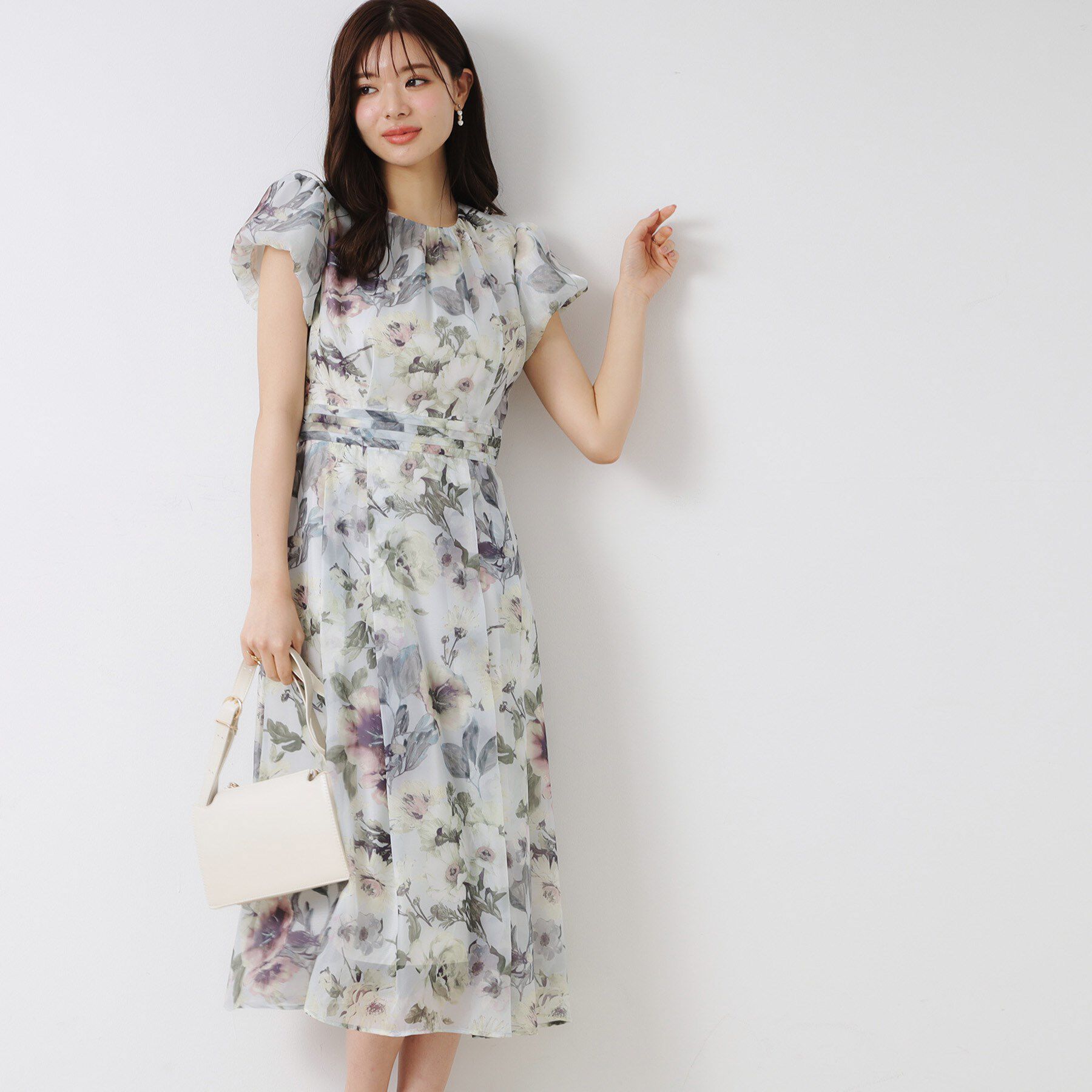 Couture broach「【花柄・一枚で着映える・細見え】Summerオーガンフルールワンピース」|ワンピース|