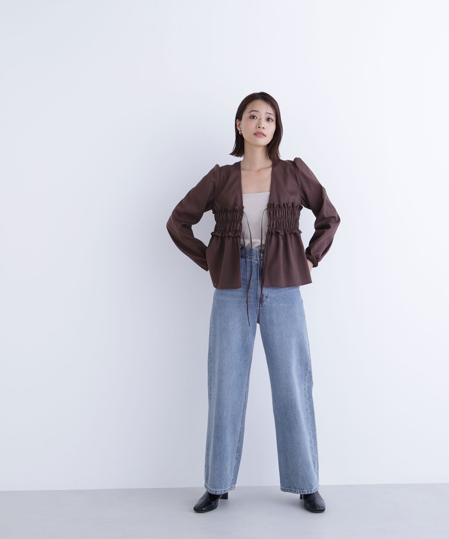  「Vネックシャーリングペプラムブラウス」|シャツ・ブラウス|