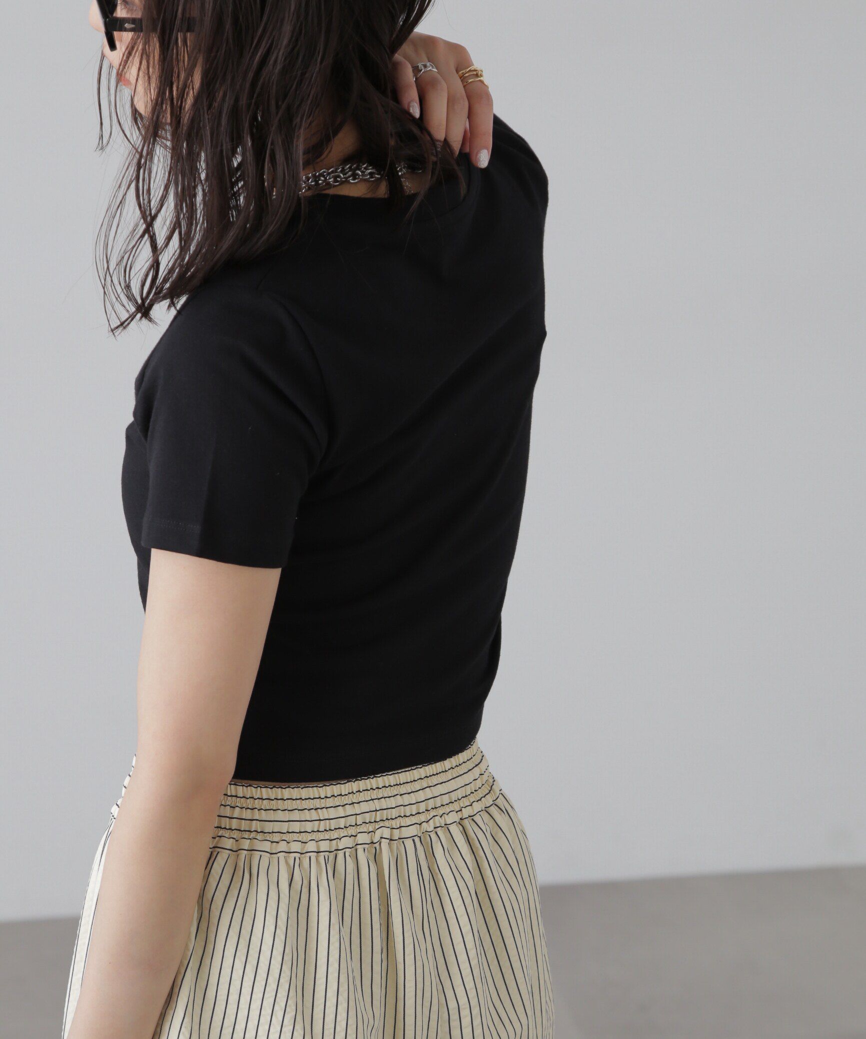  「ショート丈ロゴTシャツ」|Tシャツ・カットソー|