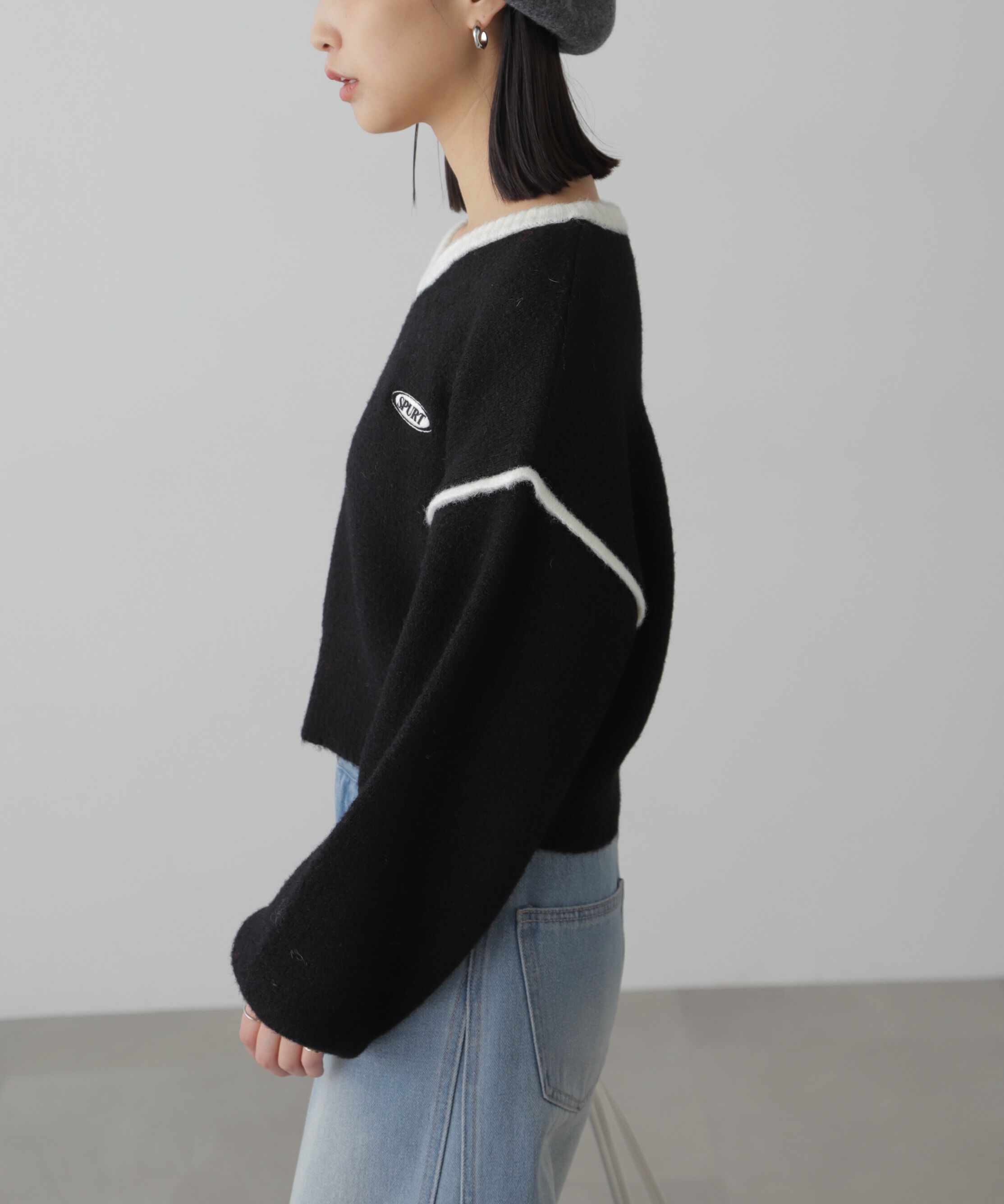  「Vネック配色ショート丈ニット」|ニット・セーター|