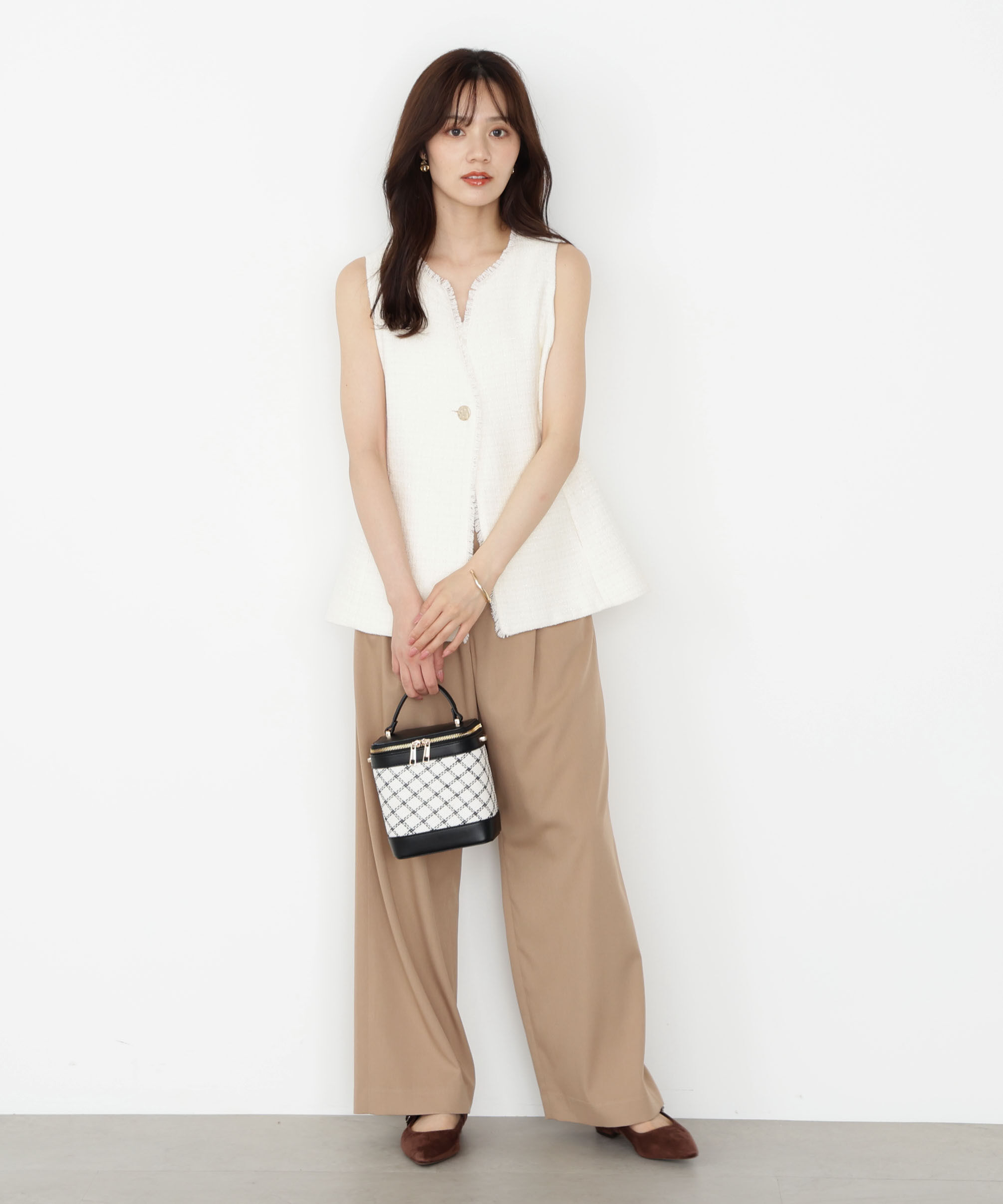 PROPORTION BODY DRESSING「ニュアンス釦ツイードジレ 25AW」|ブルゾン・スタジャン|