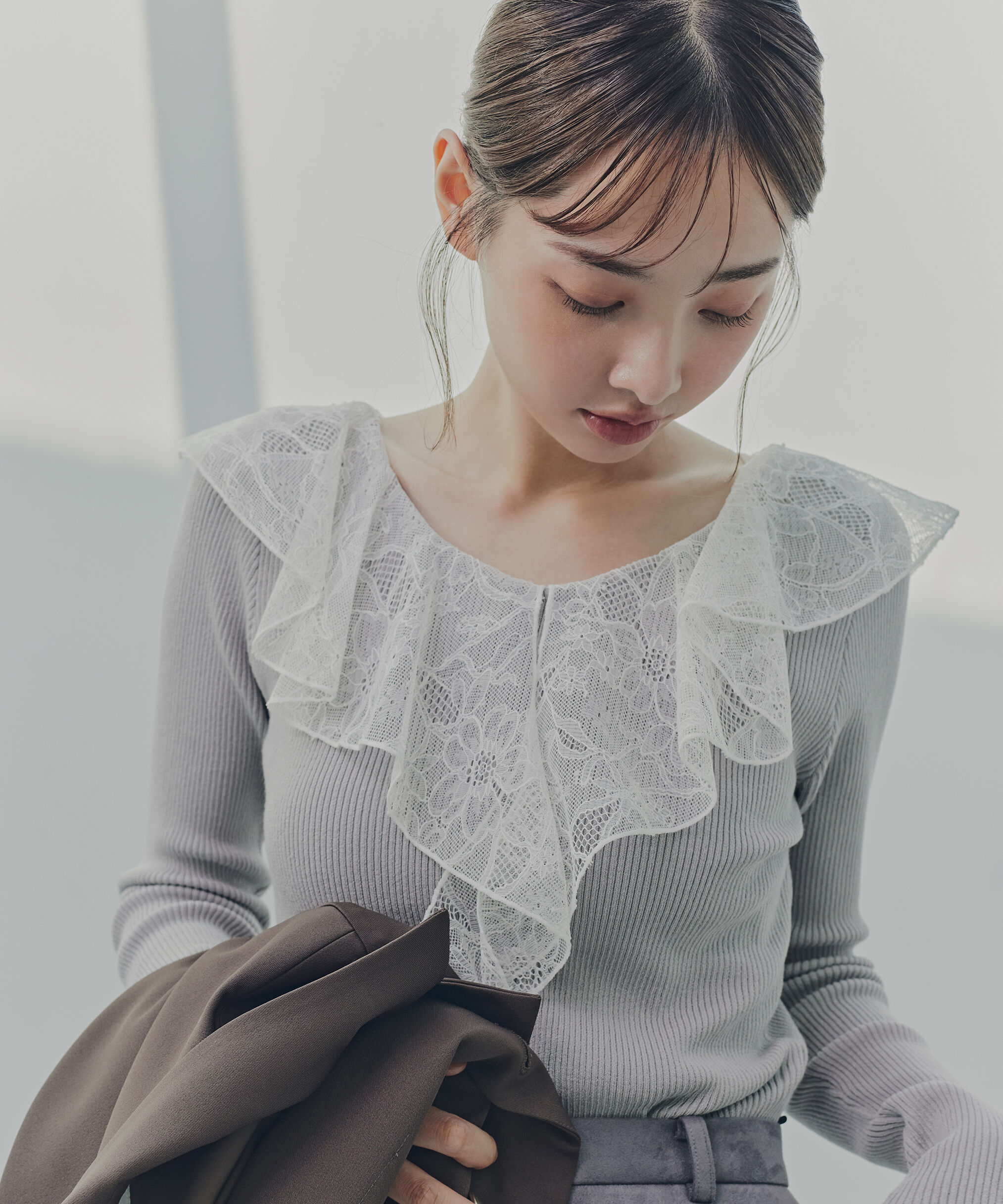 PROPORTION BODY DRESSING「レースフリルニット 25AW」|ニット・セーター|グレー&times;ホワイ