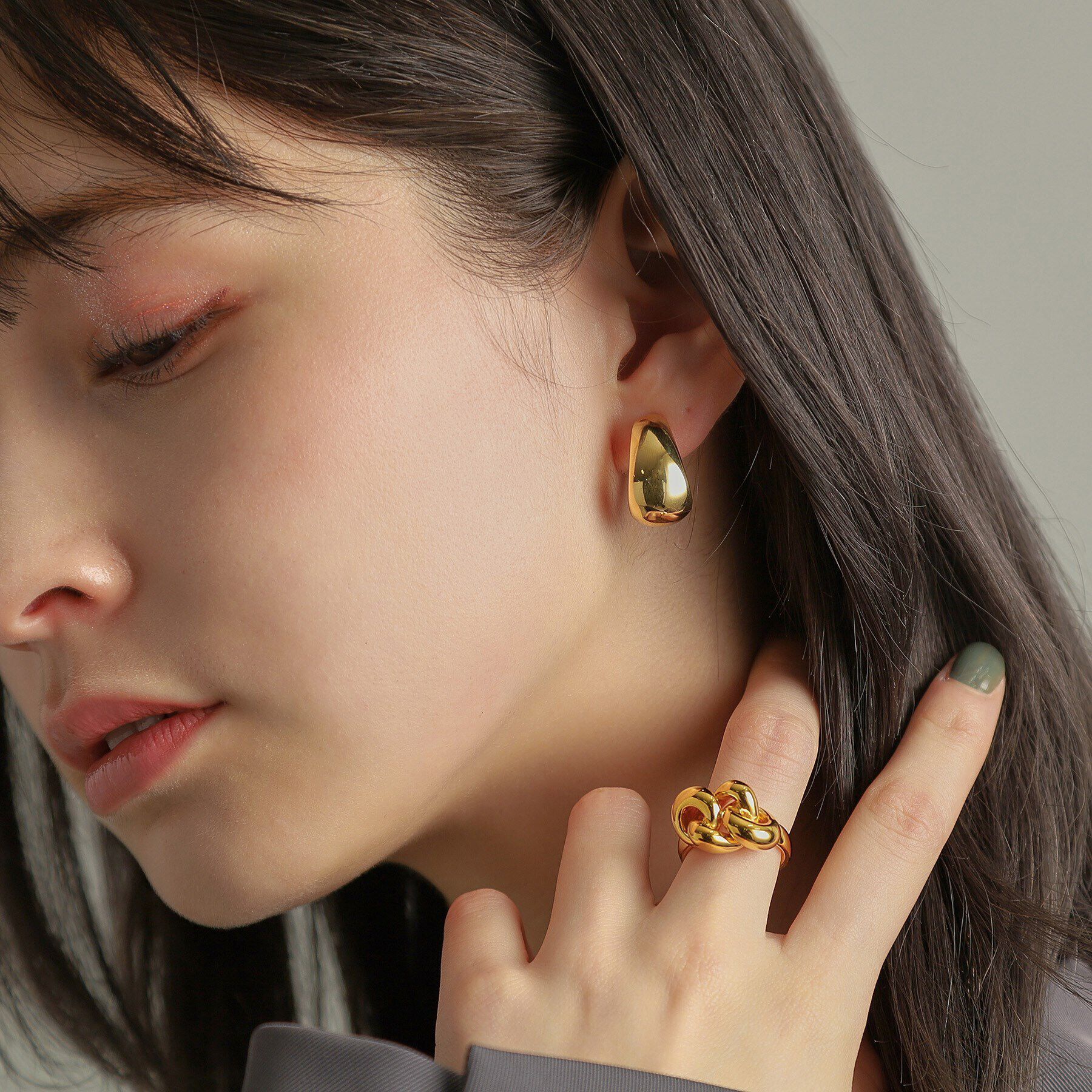 COCOSHNIK ONKITSCH「シルバー ホロウフープ ドロップピアス GP」|ピアス|