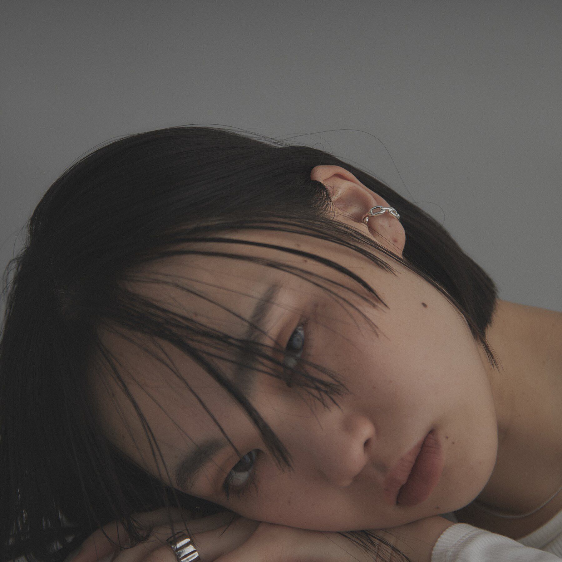 COCOSHNIK ONKITSCH「シルバー ケーブルチェーンモチーフイヤーカフ」|イヤリング|