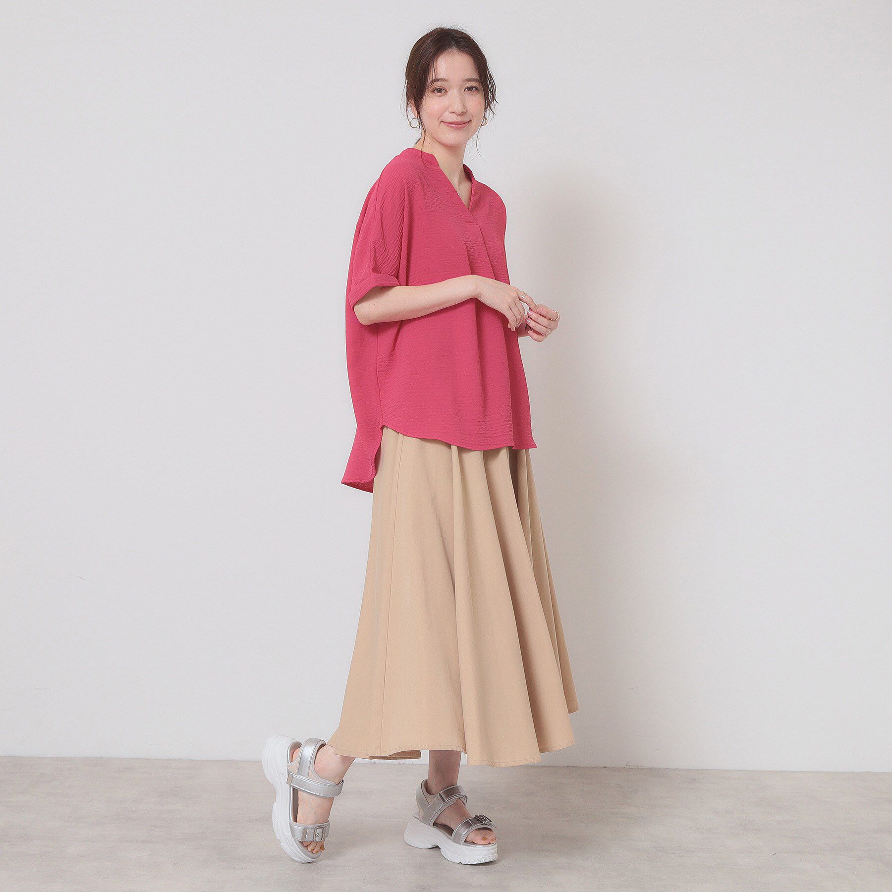 ITS&rsquo;DEMO「【接触冷感／吸水速乾／洗濯機OK】イージーケアスキッパーブラウス＜ラク服シリーズ＞」|シャツ・ブラウス|