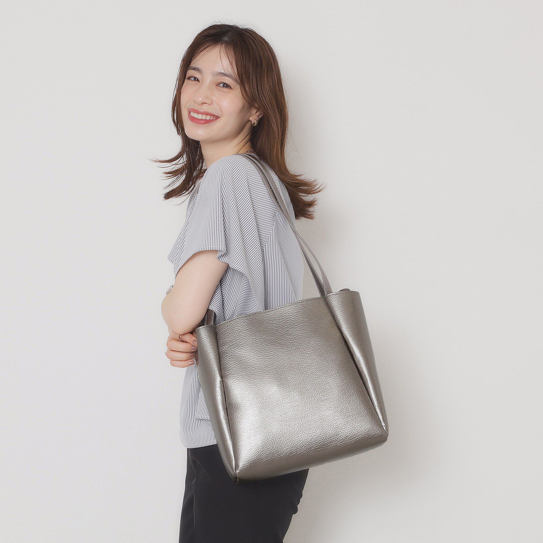 ITS&rsquo;DEMO「【A4対応】三層トート」|トートバッグ|