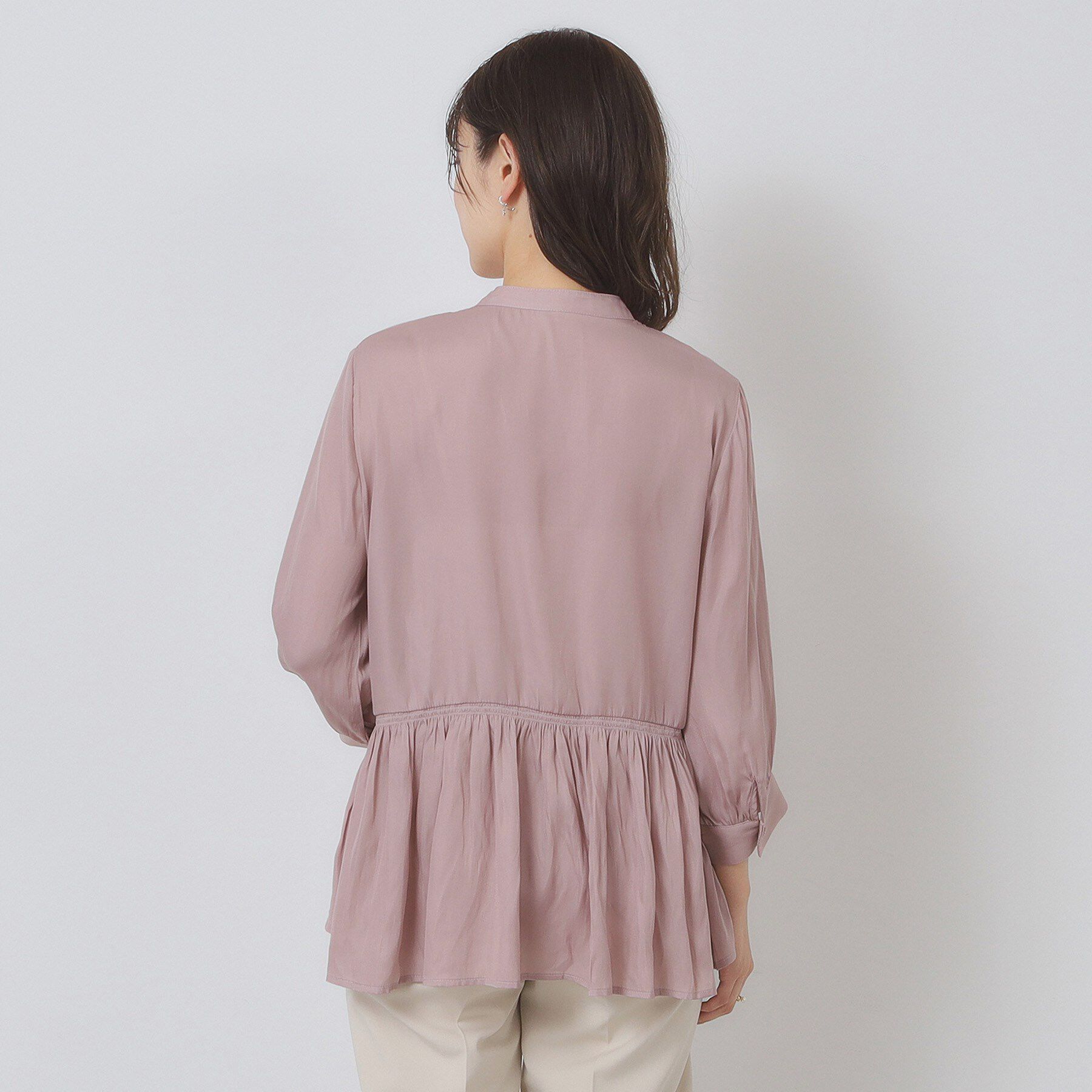 ITS&rsquo;DEMO「【手洗い可】サテンペプラムブラウス」|シャツ・ブラウス|