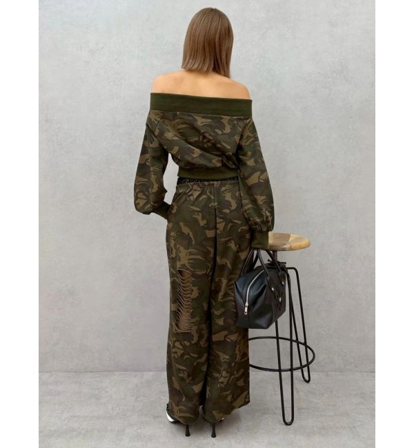 EVRIS「フロントジップオフショルスウェットトップス【セットアップ着用可能】」|スウェット・ジャージ|