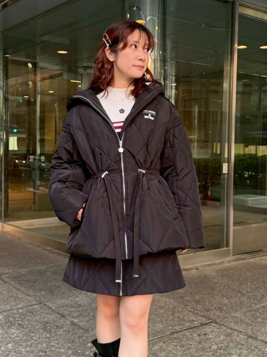 LILY BROWN「【LILY BROWN&times;MARY QUANT】デイジーチャーム付きクラシカルキルティングコート」|その他|