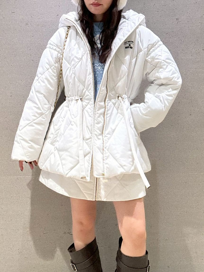 LILY BROWN「【LILY BROWN&times;MARY QUANT】デイジーチャーム付きクラシカルキルティングコート」|その他|