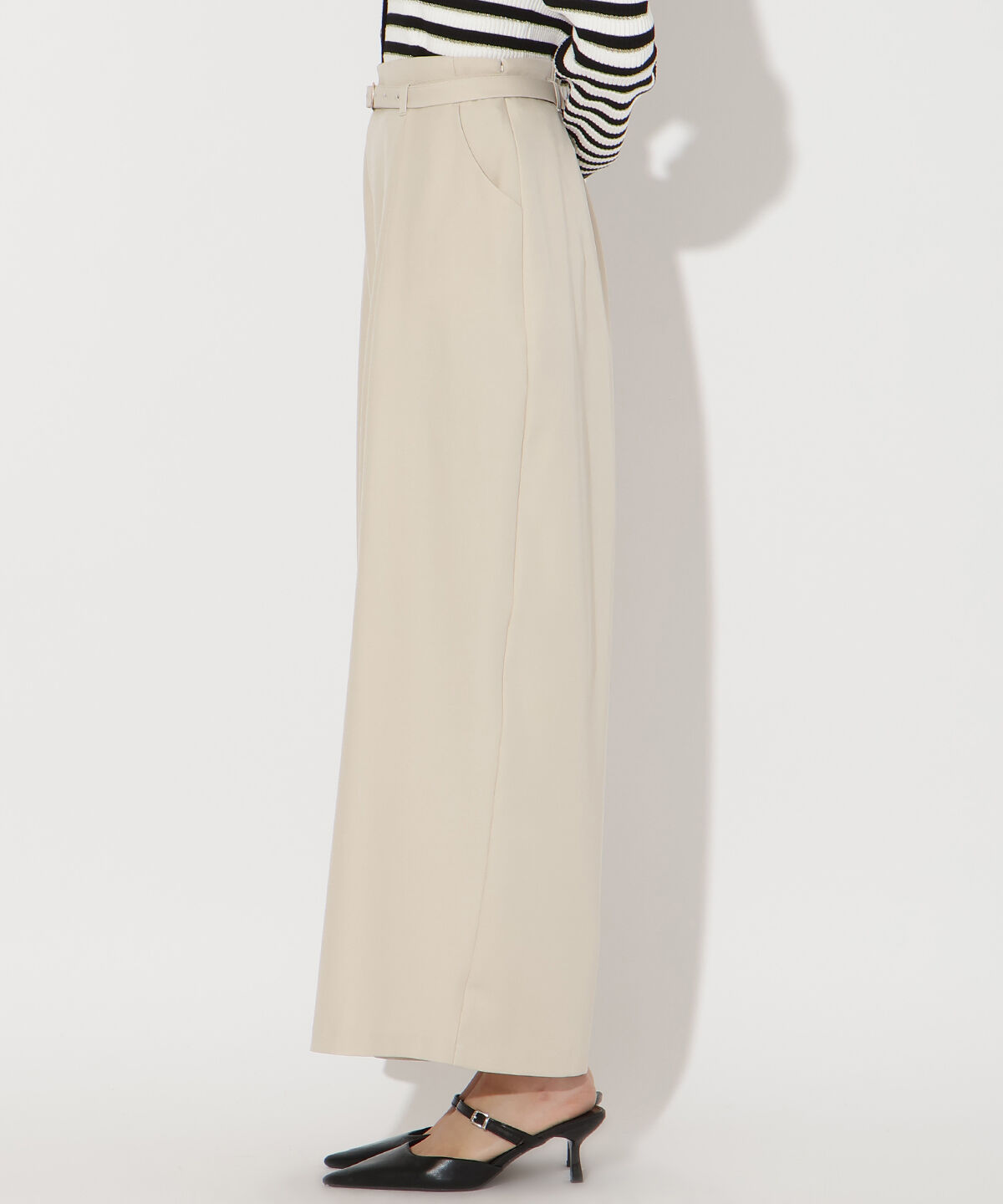 アンドクチュール「ベルト付きタックワイドパンツ」|その他|