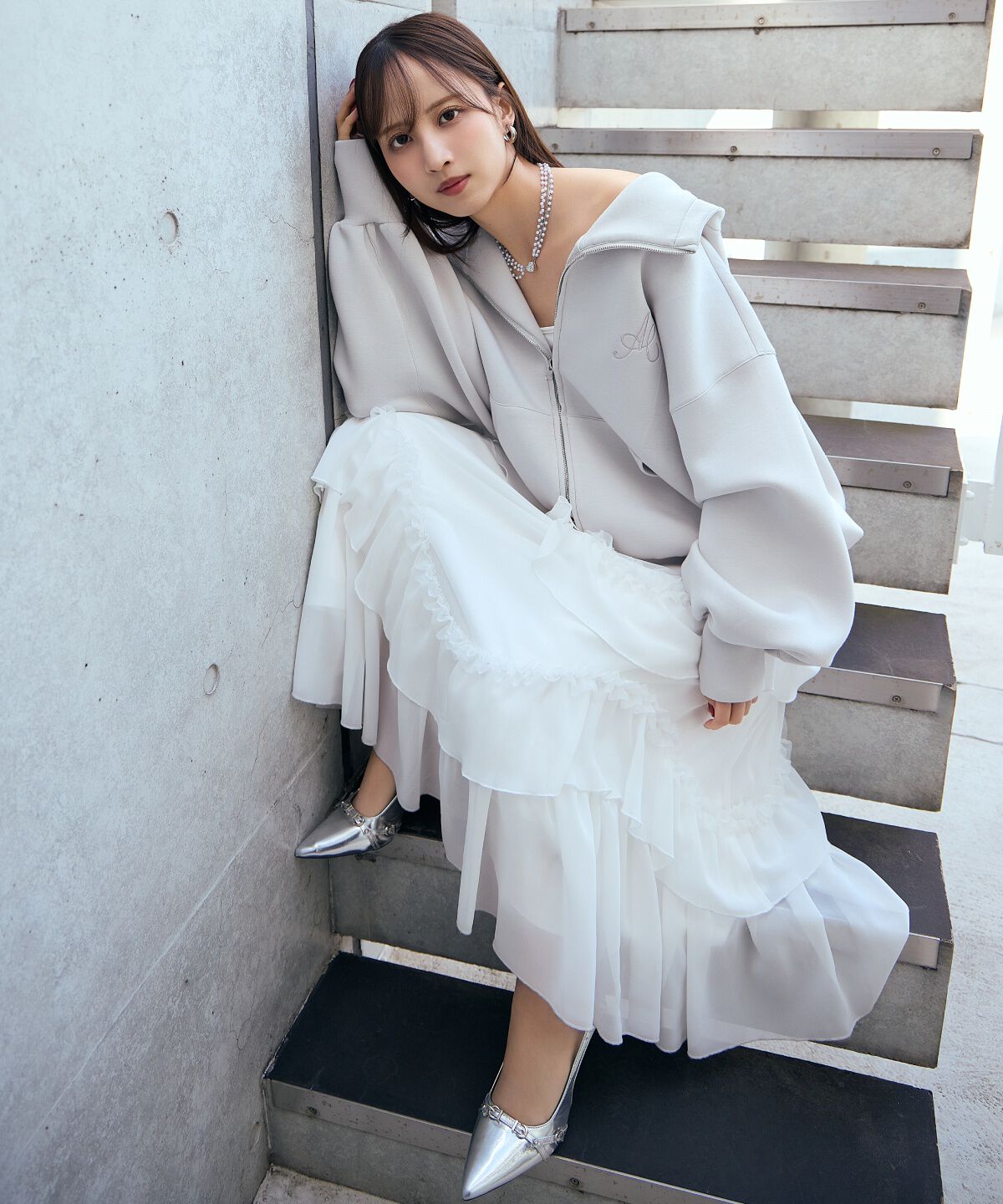 アンドクチュール「ロゴ刺繍ボンディングZIPパーカー」|パーカー|