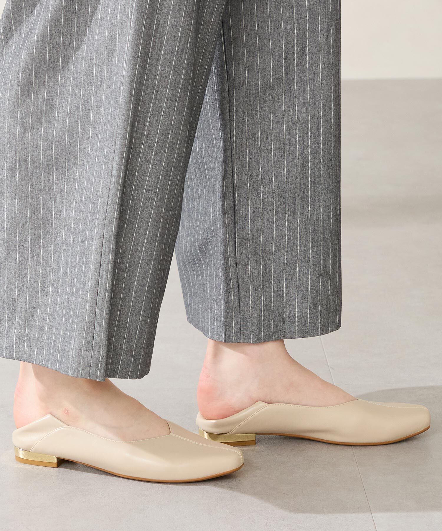 WA Oriental TRaffic「センターシーム バブーシュ /52302 フラット パンプス 楽ちん 通勤靴 オフィス」|パンプス|