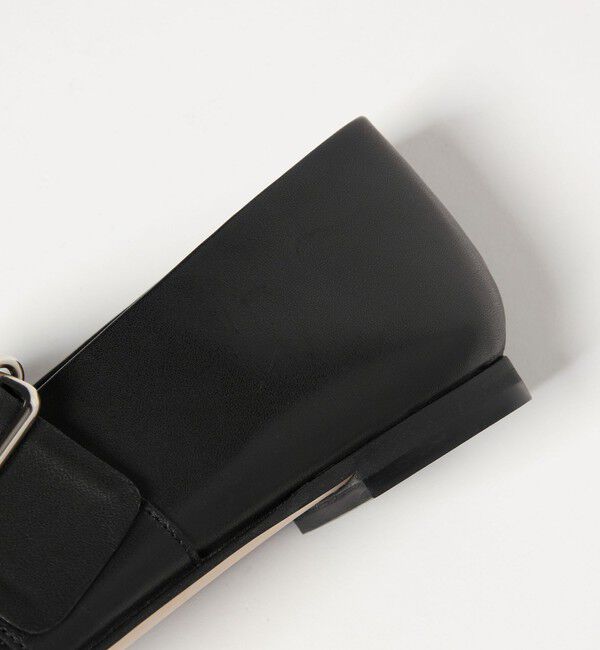 ODETTE E ODILE「ニュークラシックワイドベルト フラット10&uarr;」|パンプス|